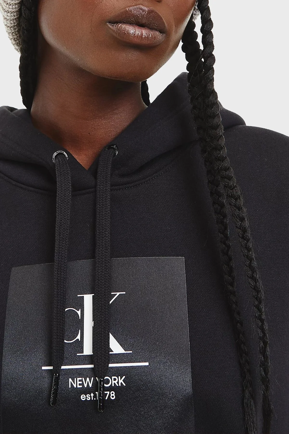 Calvin Klein Logolu Kapüşonlu Pamuklu Oversize Bayan Sweat J20J219757 BEH SİYAH - 4