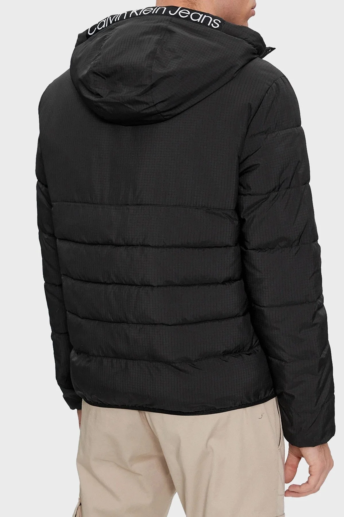 Calvin Klein Logolu Kapüşonlu Regular Fit J30J324655BEH Erkek Mont J30J324655 BEH SİYAH - 3