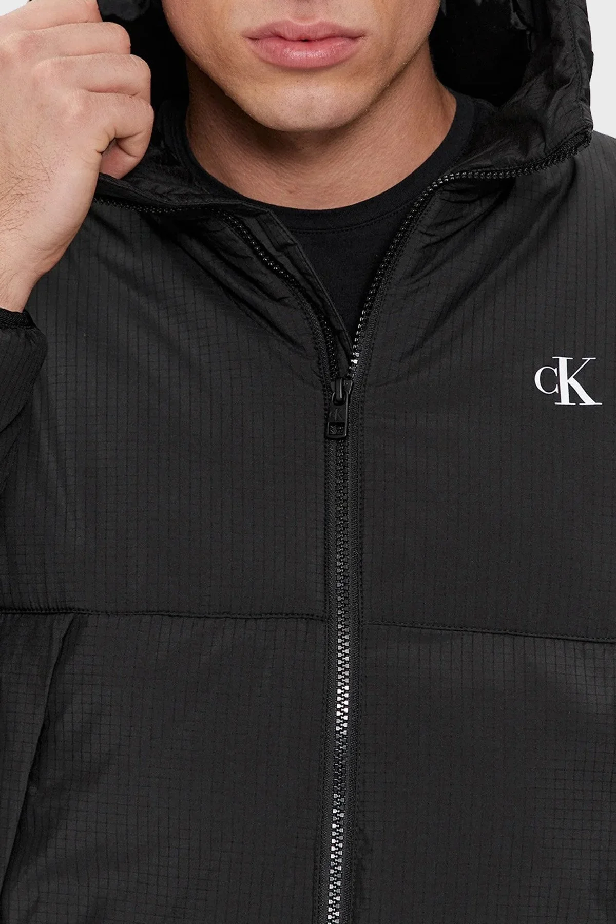 Calvin Klein Logolu Kapüşonlu Regular Fit J30J324655BEH Erkek Mont J30J324655 BEH SİYAH - 9