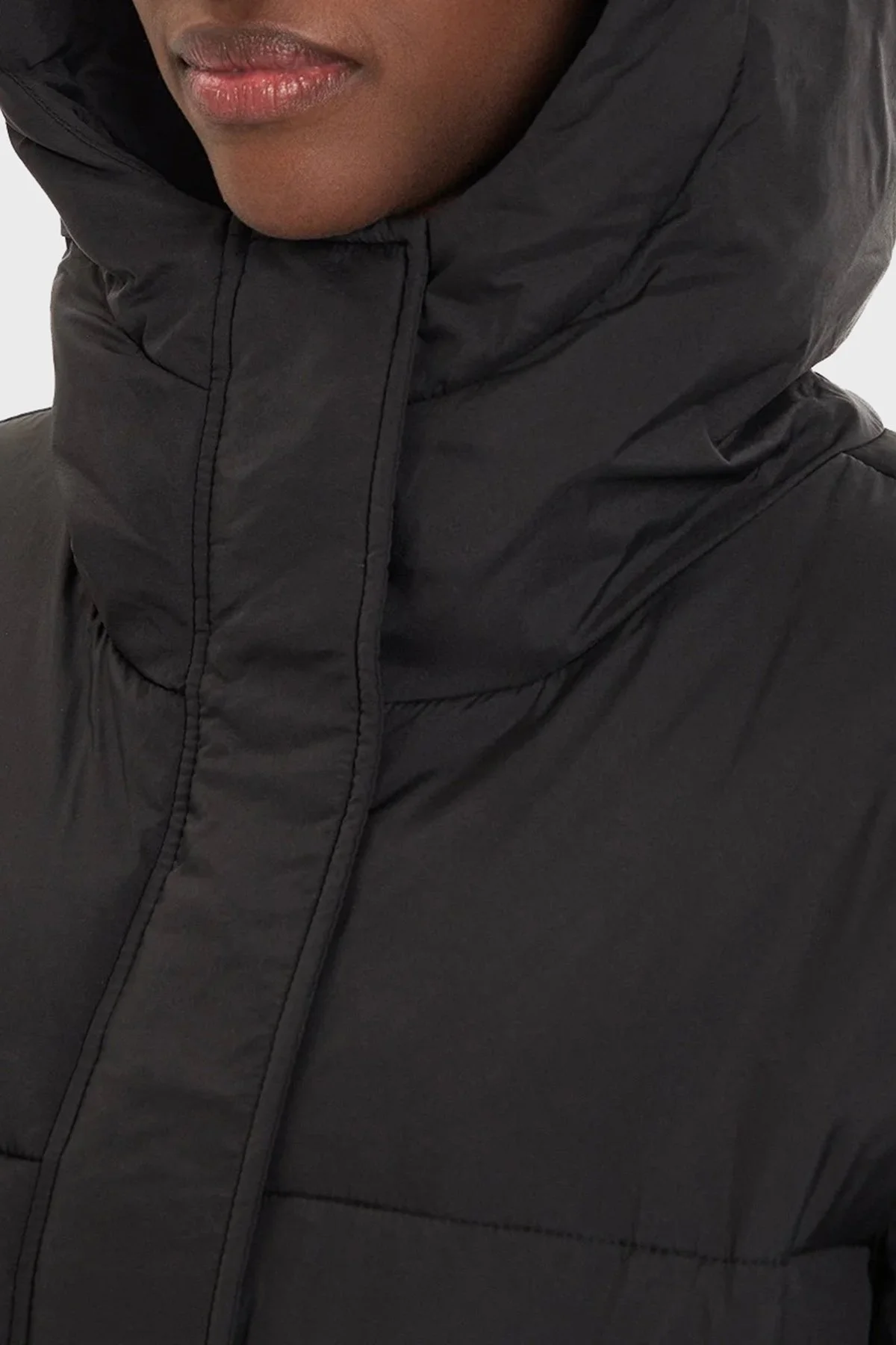 Calvin Klein Logolu Kapüşonlu Şişme J20J224107BEH Bayan Mont J20J224107 BEH SİYAH - 5