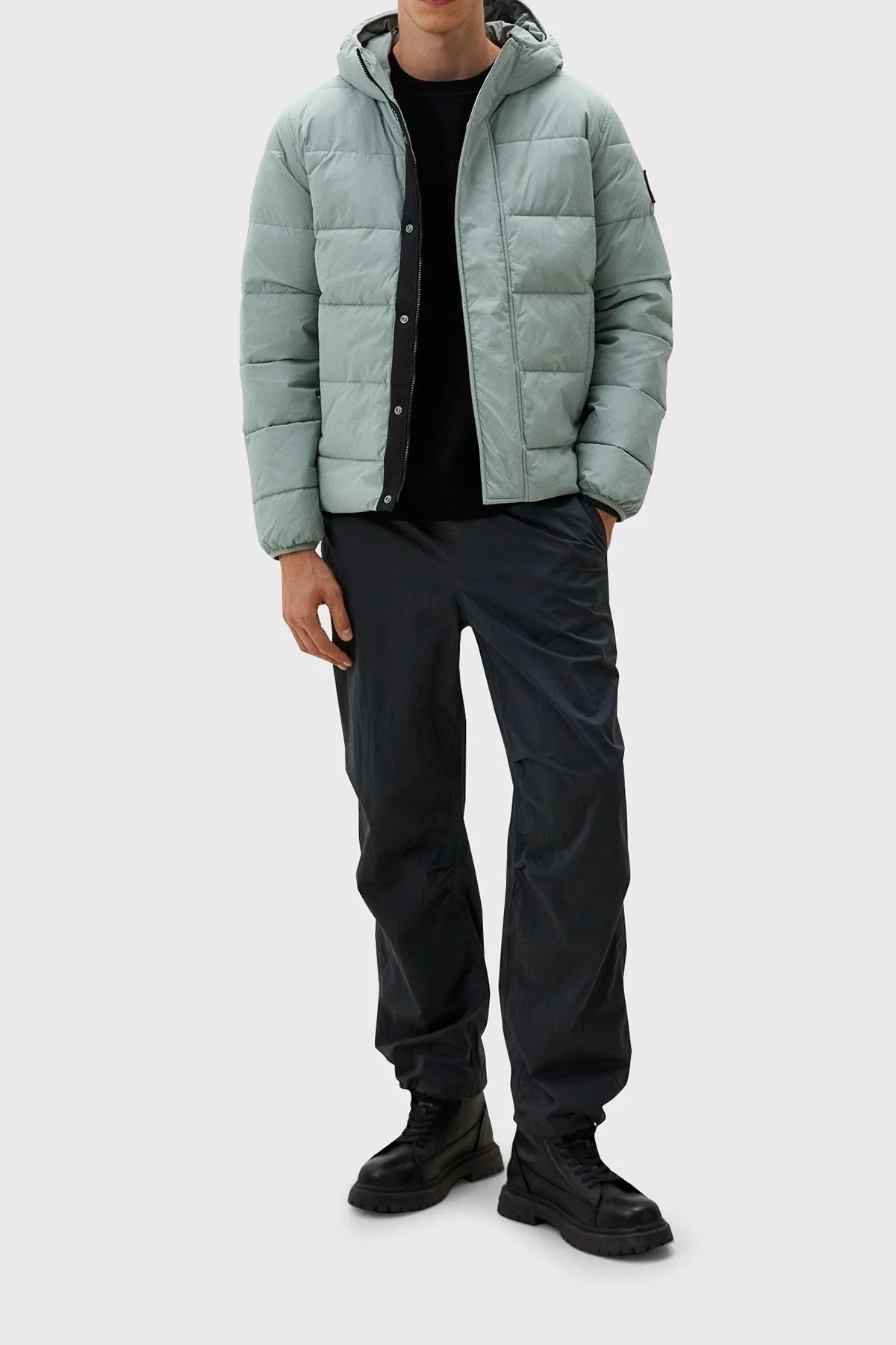 Calvin Klein Logolu Kapüşonlu Şişme J30J325594PFF Erkek Mont J30J325594 PFF GRİ - 4