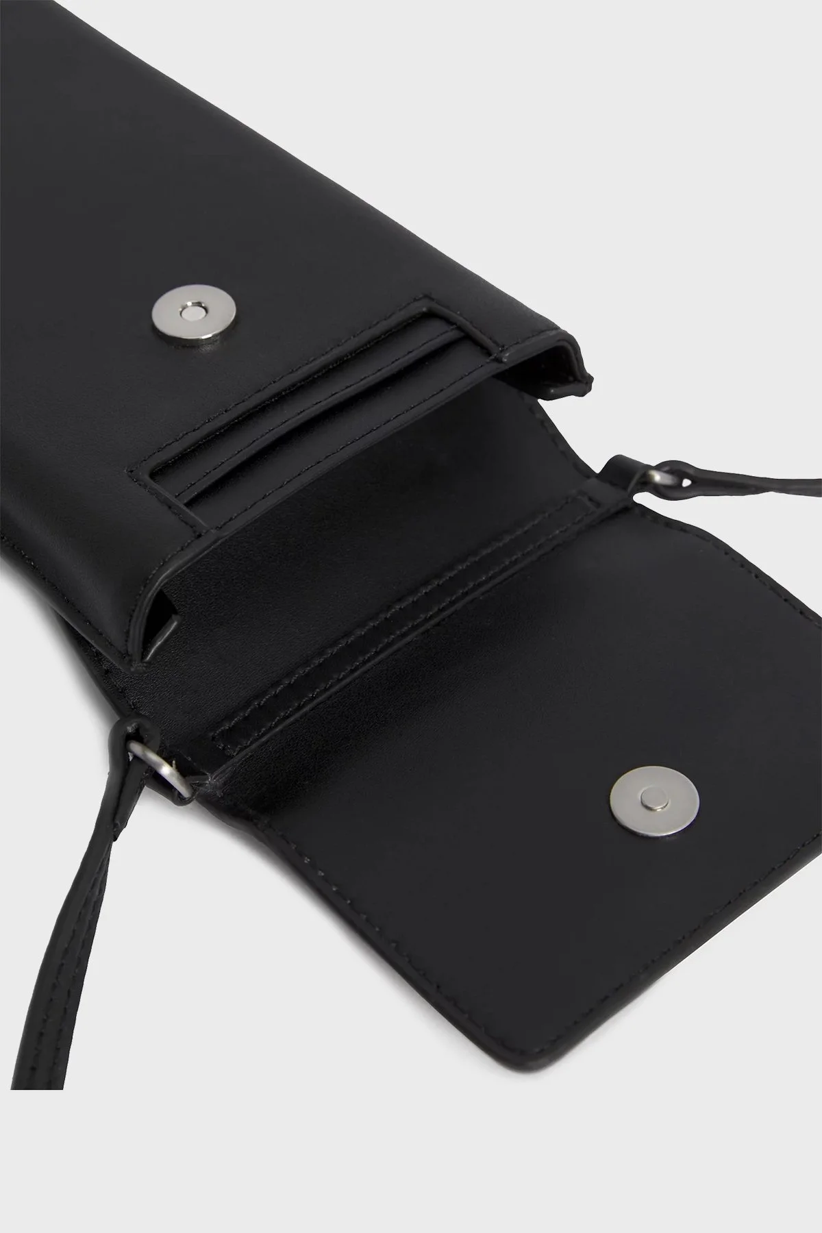 Calvin Klein Logolu Kartlık Bölmeli K60K610997BAX Bayan Telefon Çantası K60K610997 BAX SİYAH - 5