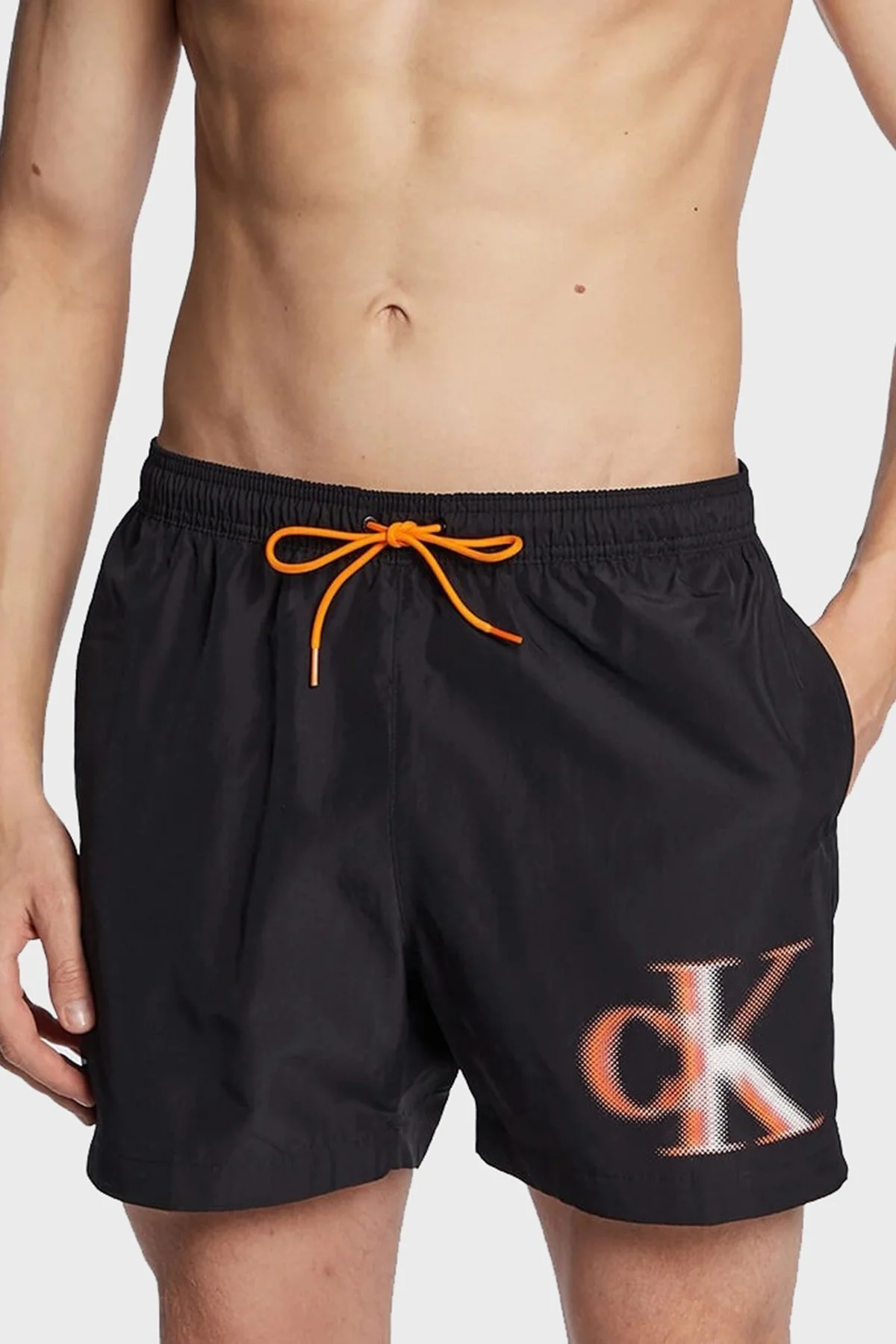 Calvin Klein Logolu Kısa Büzgülü Deniz Şortu Cepli KM0KM00800BEH Erkek Mayo Short KM0KM00800 BEH SİYAH - 2