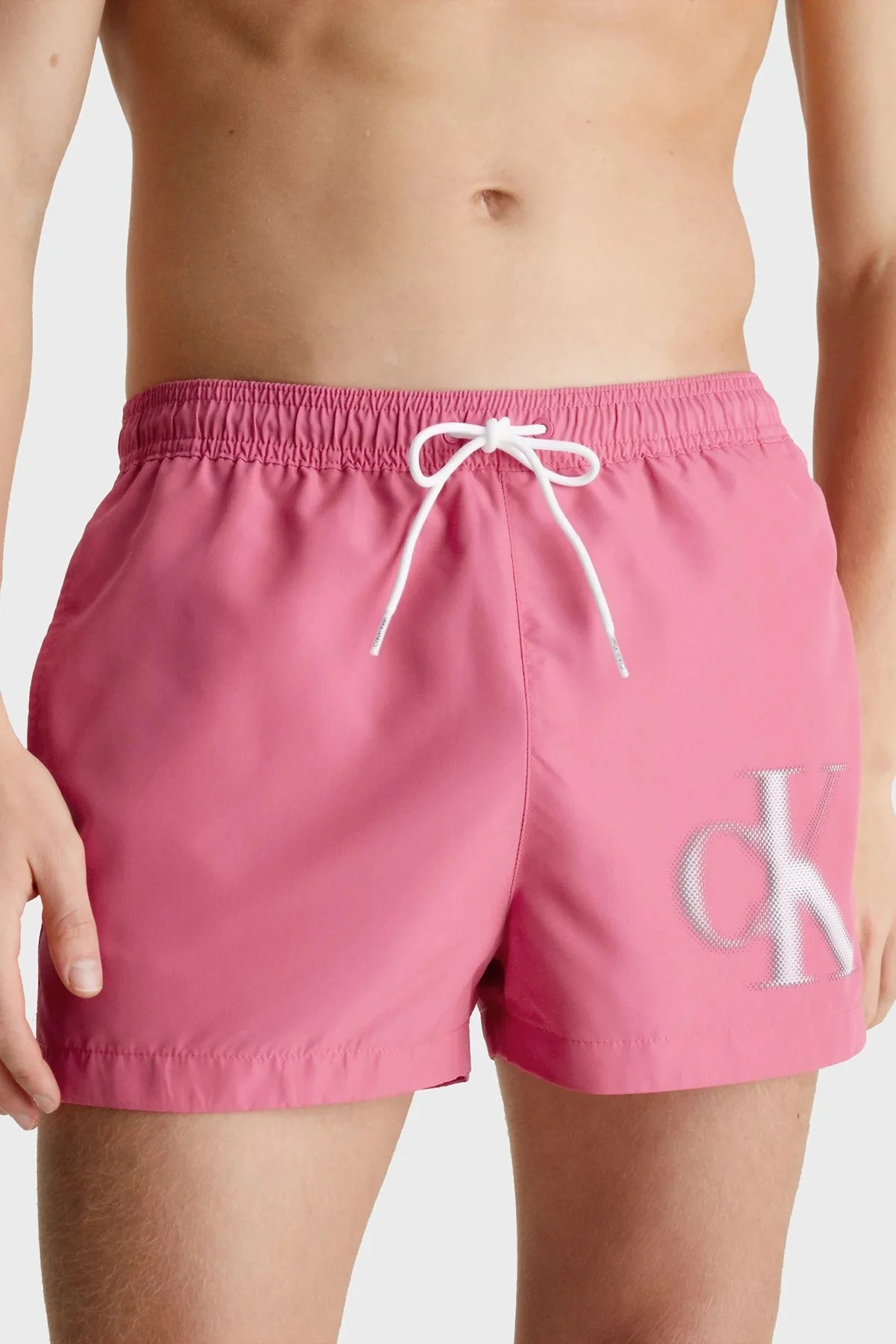 Calvin Klein Logolu Kısa Büzgülü Deniz Şortu Cepli KM0KM00801XI1 Erkek Mayo Short KM0KM00801 XI1 PEMBE - 1