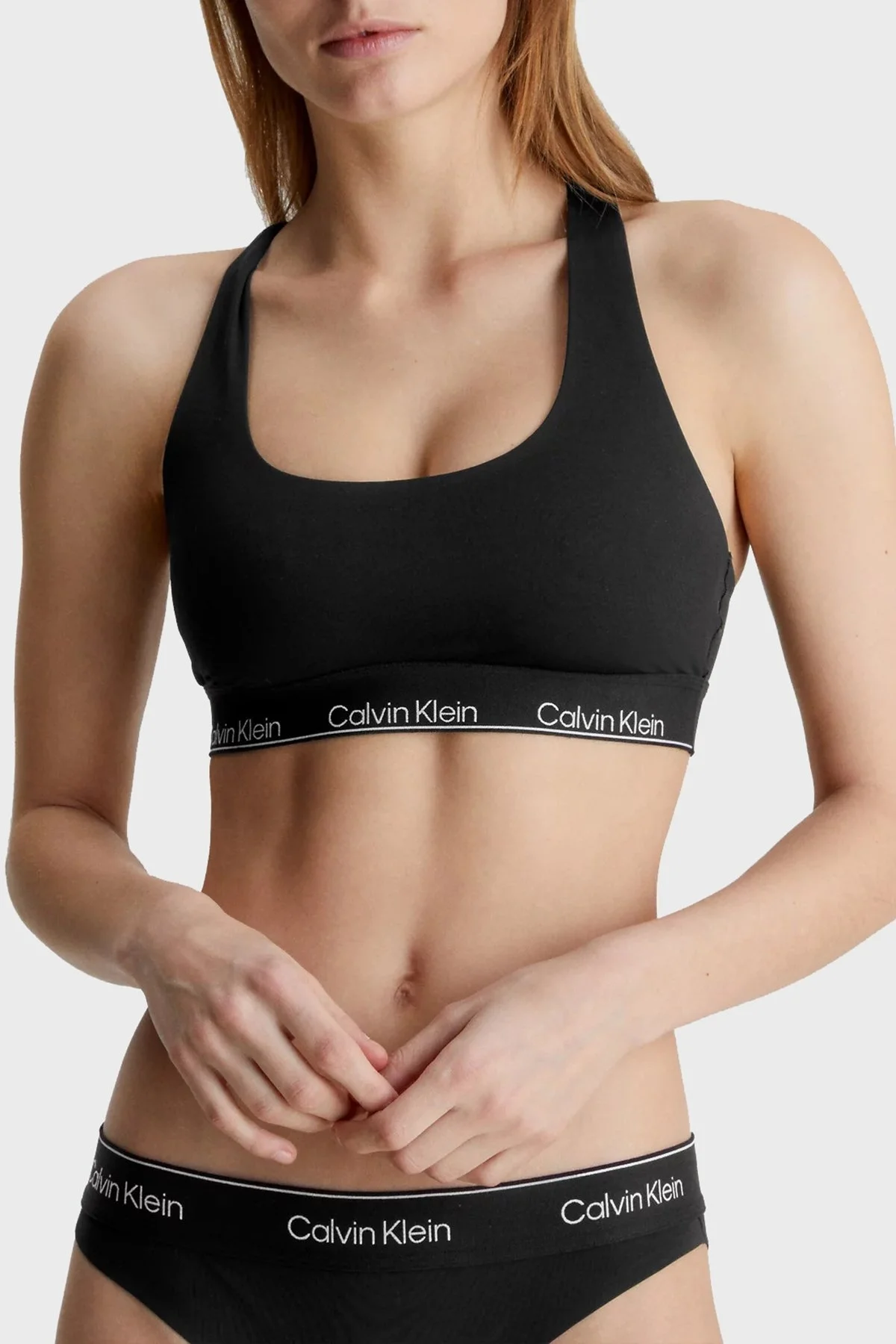 Calvin Klein Logolu Nem Önleyici Çabuk Kuruyan Klora Dayanıklı Spor 000QF6922EUB1 Bayan Sütyen 000QF6922E UB1 SİYAH - 1