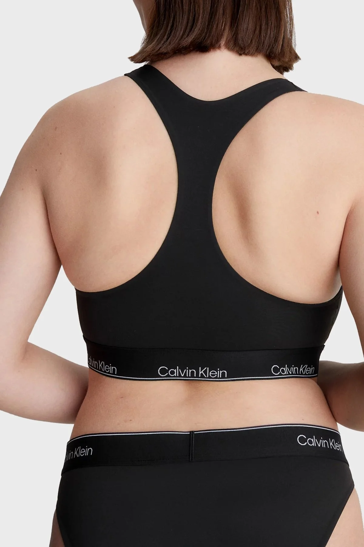 Calvin Klein Logolu Nem Önleyici Çabuk Kuruyan Klora Dayanıklı Spor 000QF6922EUB1 Bayan Sütyen 000QF6922E UB1 SİYAH - 4