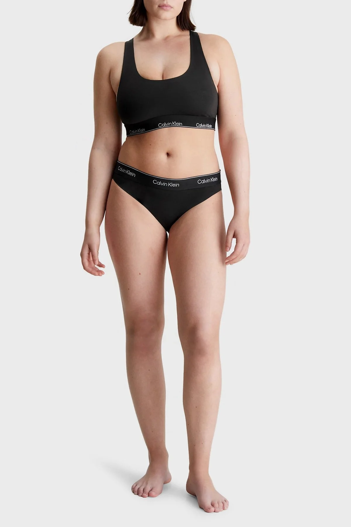 Calvin Klein Logolu Nem Önleyici Çabuk Kuruyan Klora Dayanıklı Spor 000QF6922EUB1 Bayan Sütyen 000QF6922E UB1 SİYAH - 6