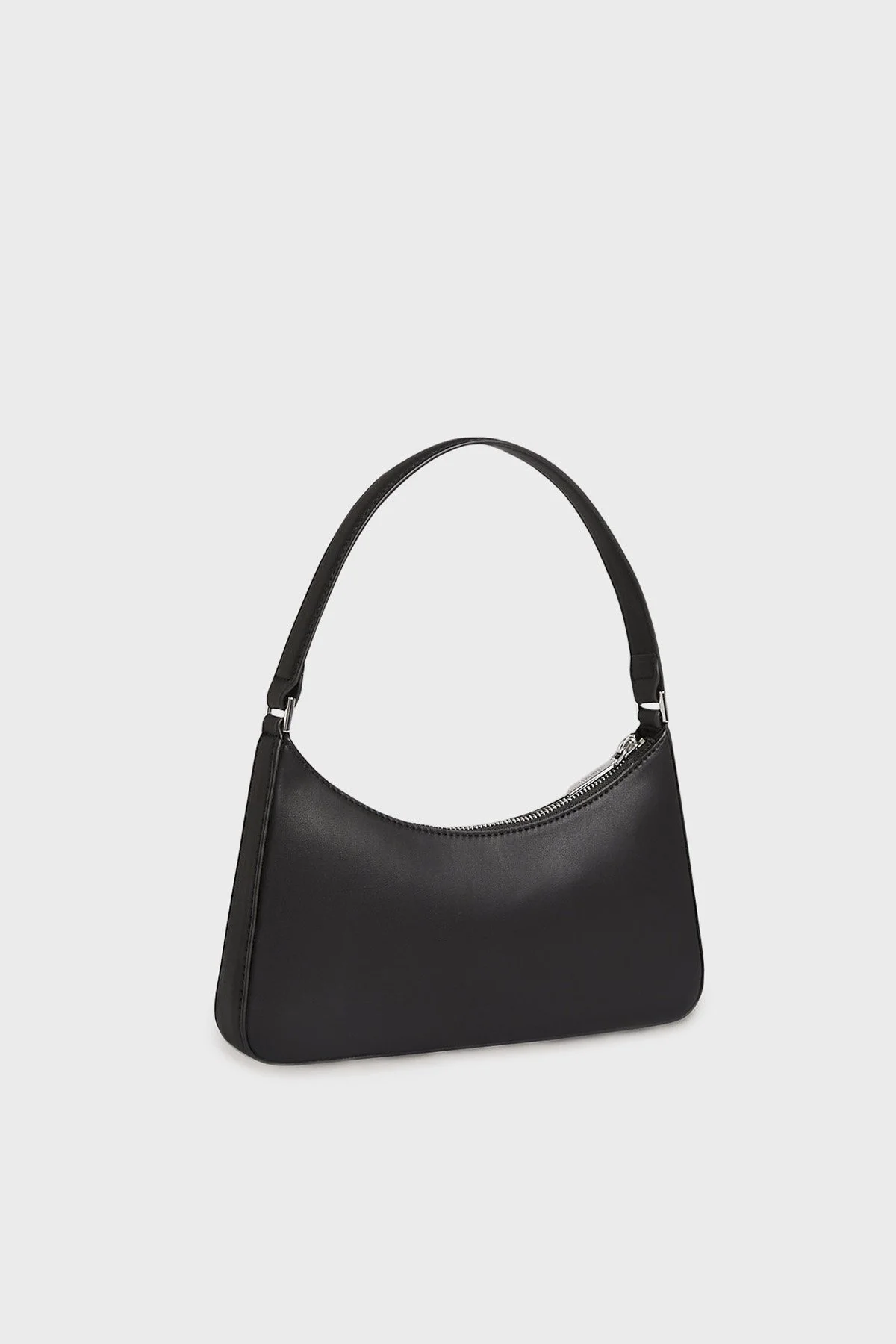 Calvin Klein Logolu Omuz Askılı LV04F3096GUB1 Bayan Çanta LV04F3096G UB1 SİYAH - 2