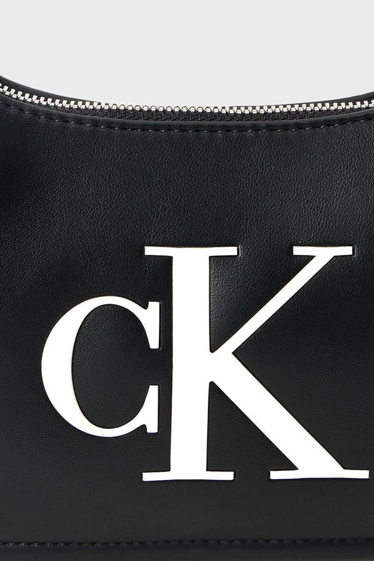 Calvin Klein Logolu Omuz Askılı LV04F3230G3L2 Kadın Çanta LV04F3230G 3L2 SİYAH - 4