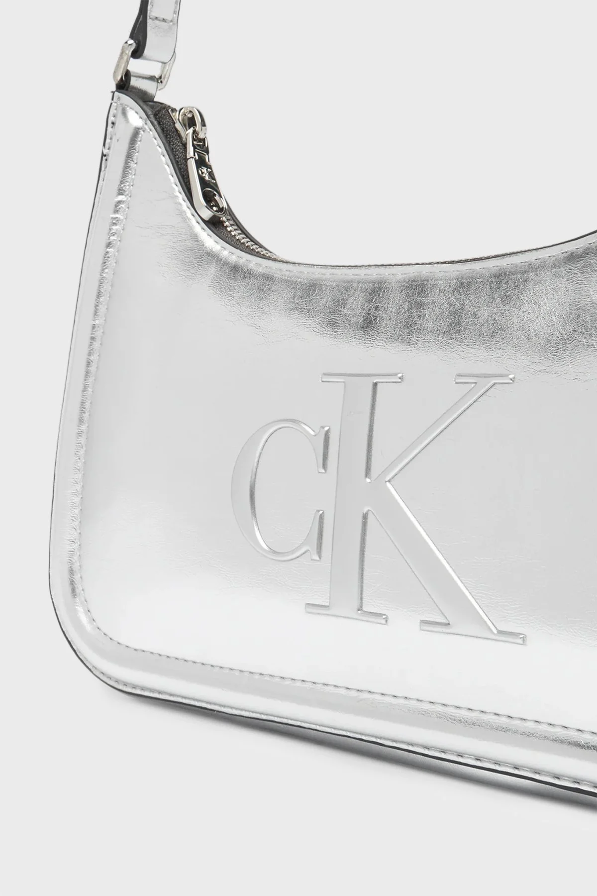 Calvin Klein Logolu Omuz Askılı LV04F3332G3JH Bayan Çanta LV04F3332G 3JH GÜMÜŞ - 5