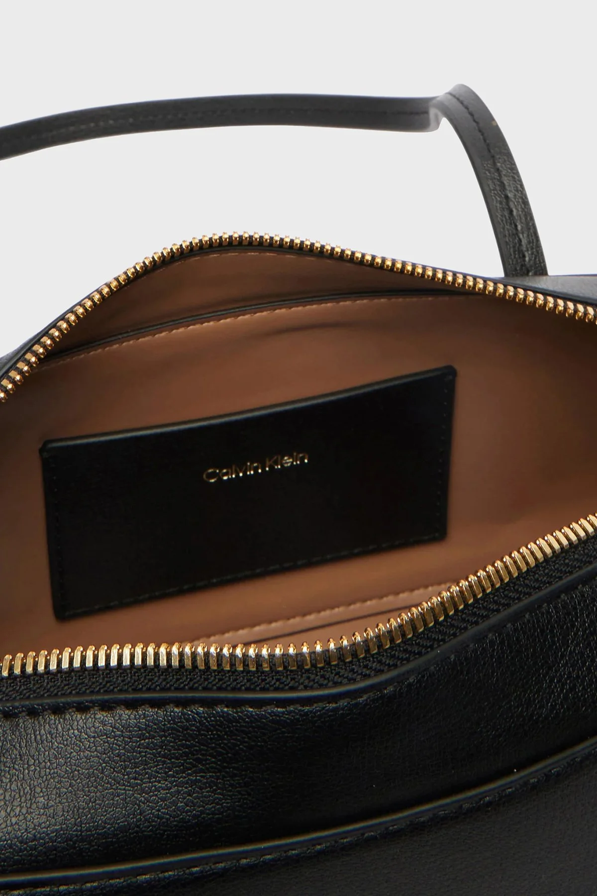 Calvin Klein Logolu Omuz Askılı LV04F3636G332 Kadın Çanta LV04F3636G 332 Siyah - 5