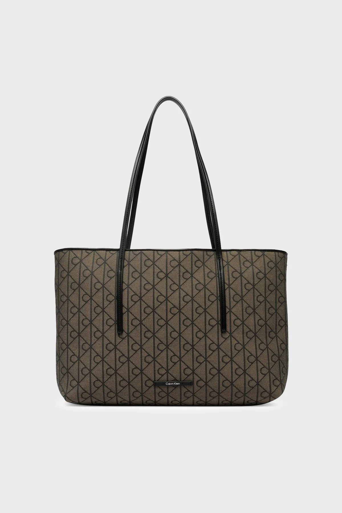 Calvin Klein Logolu Omuz Askılı LV04F3750G7UL Kadın Çanta LV04F3750G 7UL BEJ-SİYAH - 4