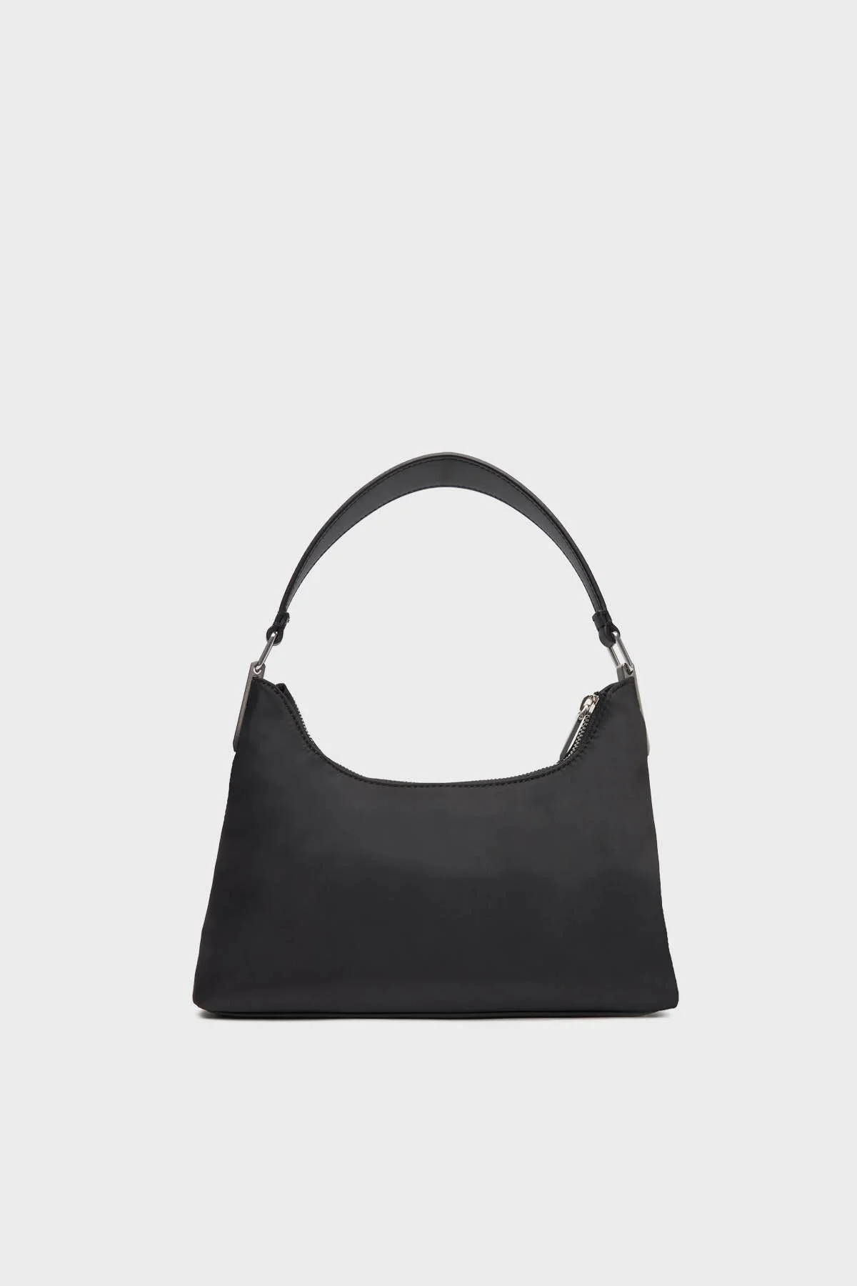 Calvin Klein Logolu Omuz Askılı LV04K3219GUB1 Bayan Çanta LV04K3219G UB1 SİYAH - 3