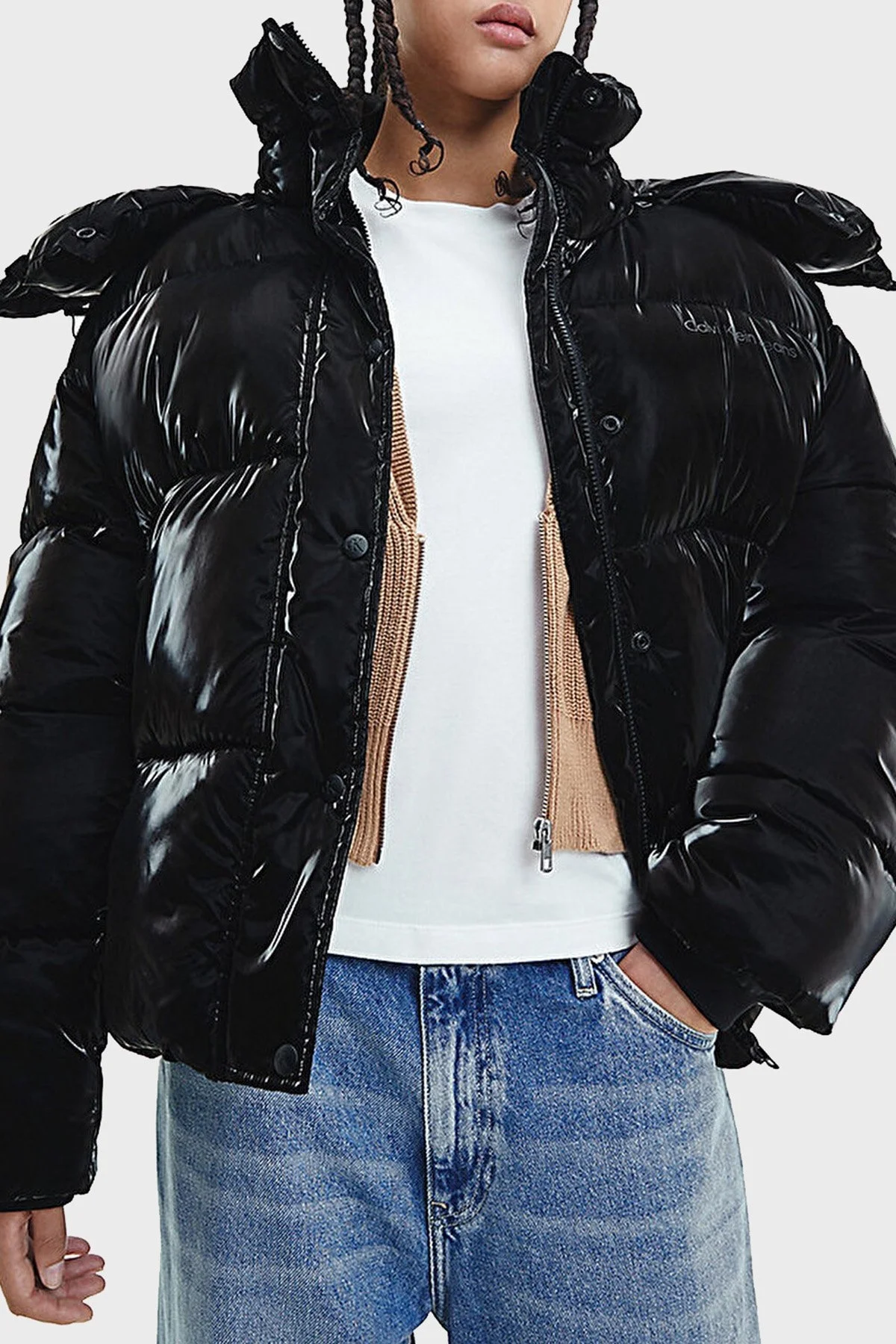 Calvin Klein Logolu Oversize Parlak Görünümlü Çıkarılabilir Kapüşonlu Bayan Mont J20J219838 BEH SİYAH - 2