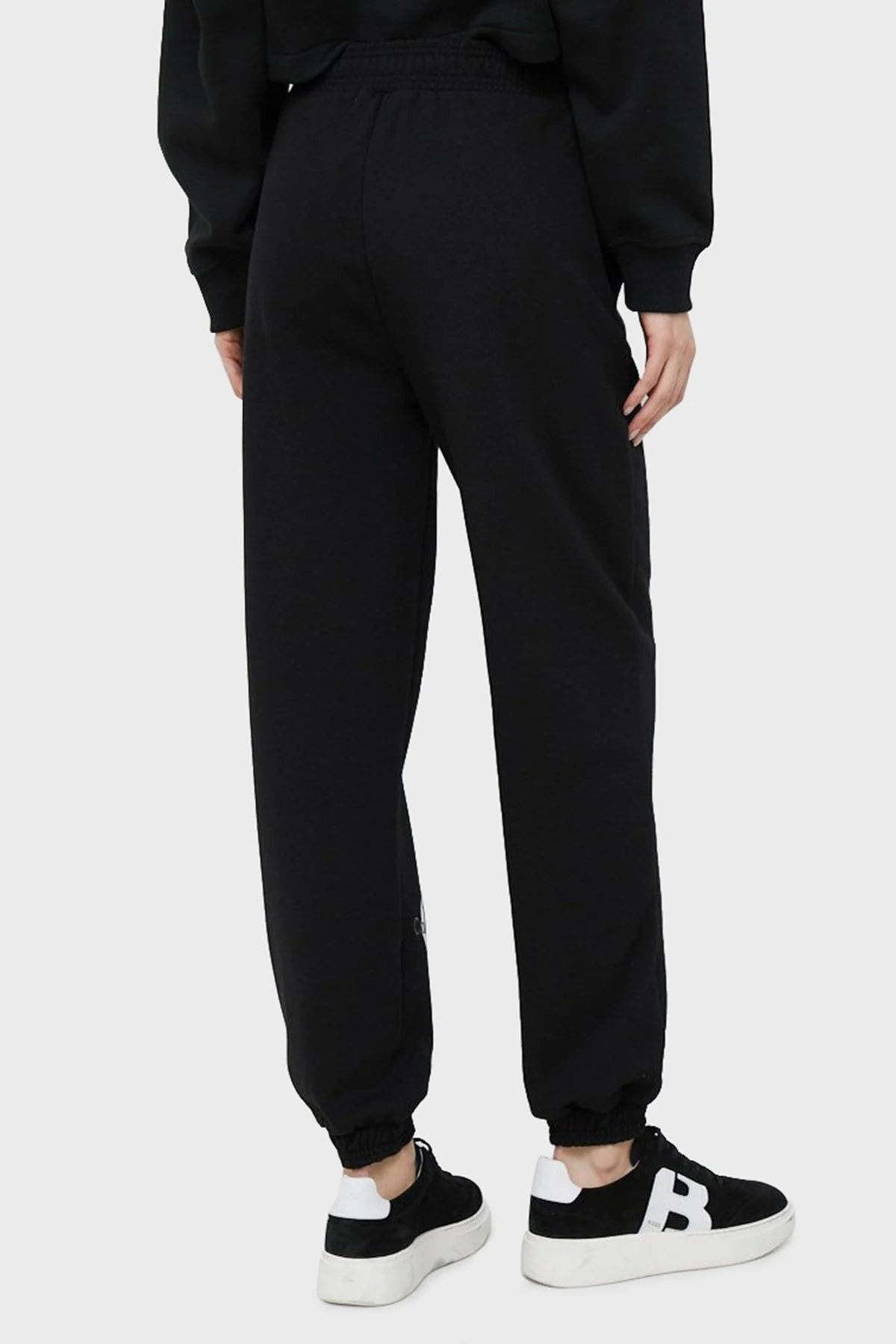 Calvin Klein Logolu Pamuk Karışımlı Relaxed Fit Jogger Bayan Pantolon J20J220265 BEH SİYAH - 3