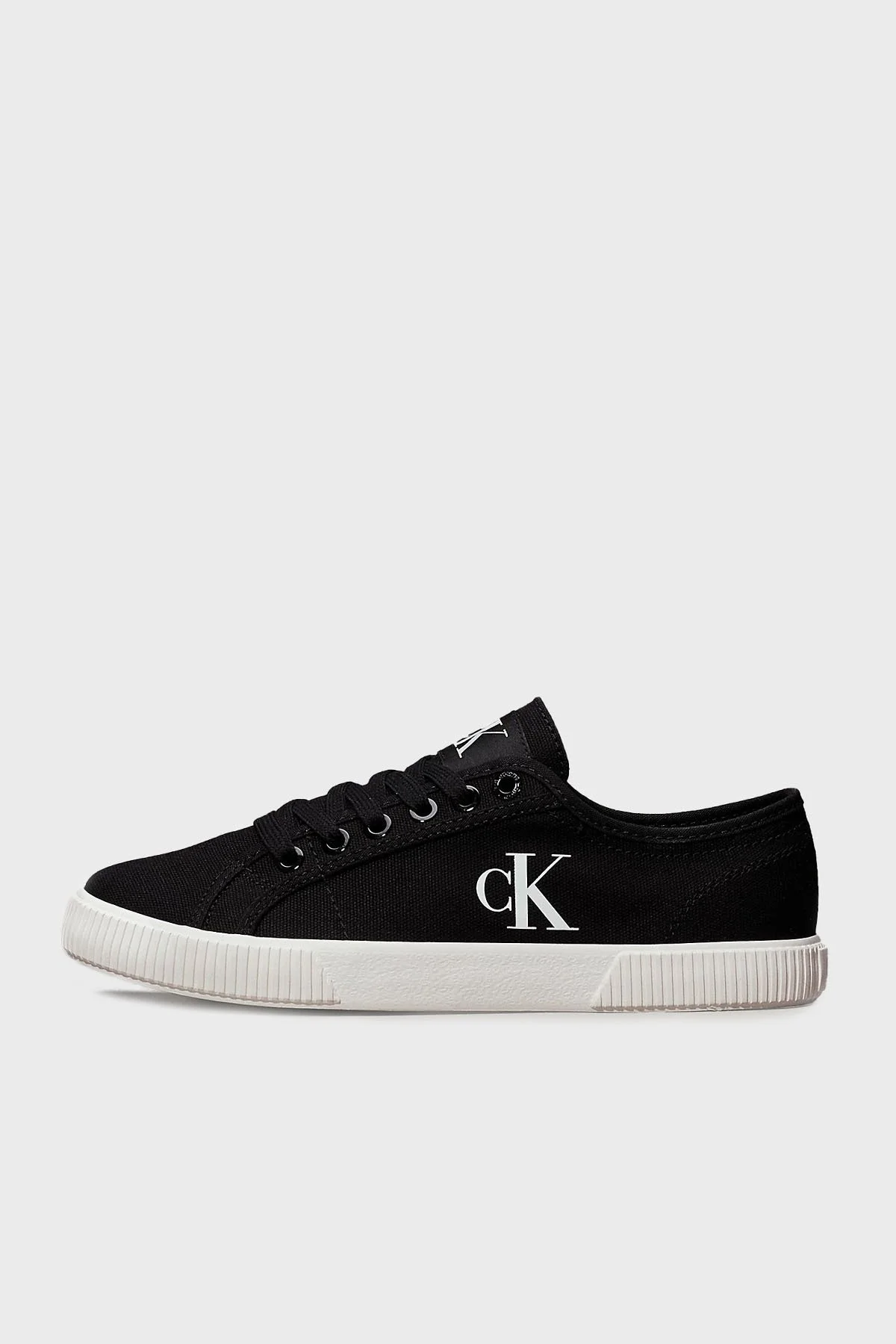 Calvin Klein Logolu Pamuk Karışımlı Sneaker YW0YW017620GM Bayan Ayakkabı YW0YW01762 0GM SİYAH-BEYAZ - 16