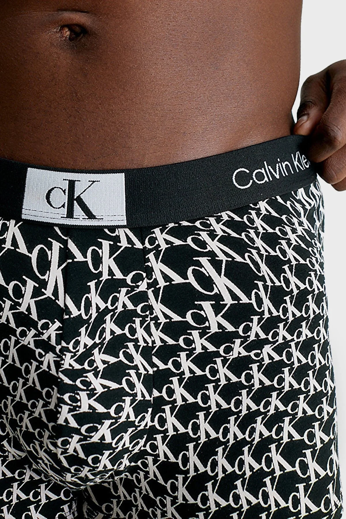 Calvin Klein Logolu Pamuklu 000NB3403AACR Erkek Boxer 000NB3403A ACR SİYAH-BEYAZ - 4
