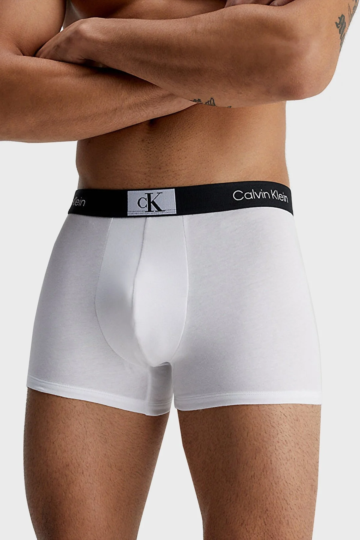 Calvin Klein Logolu Pamuklu 3 Pack 000NB3528A6H3 Erkek Boxer 000NB3528A 6H3 SİYAH-BEYAZ-GRİ - 7