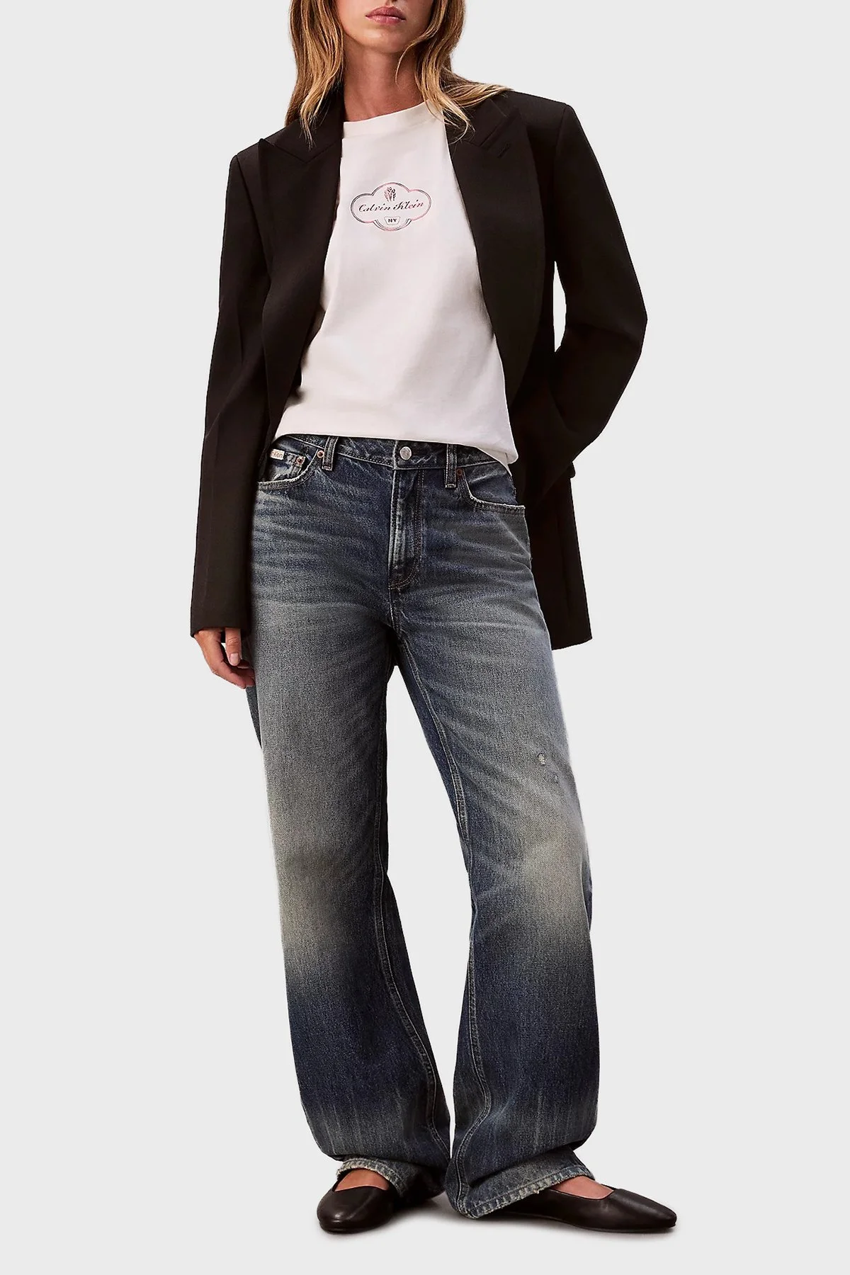 Calvin Klein Logolu Pamuklu Boxy Fit Bisiklet Yaka LV047E811GYBH Bayan T Shirt LV047E811G YBH KREM - 2