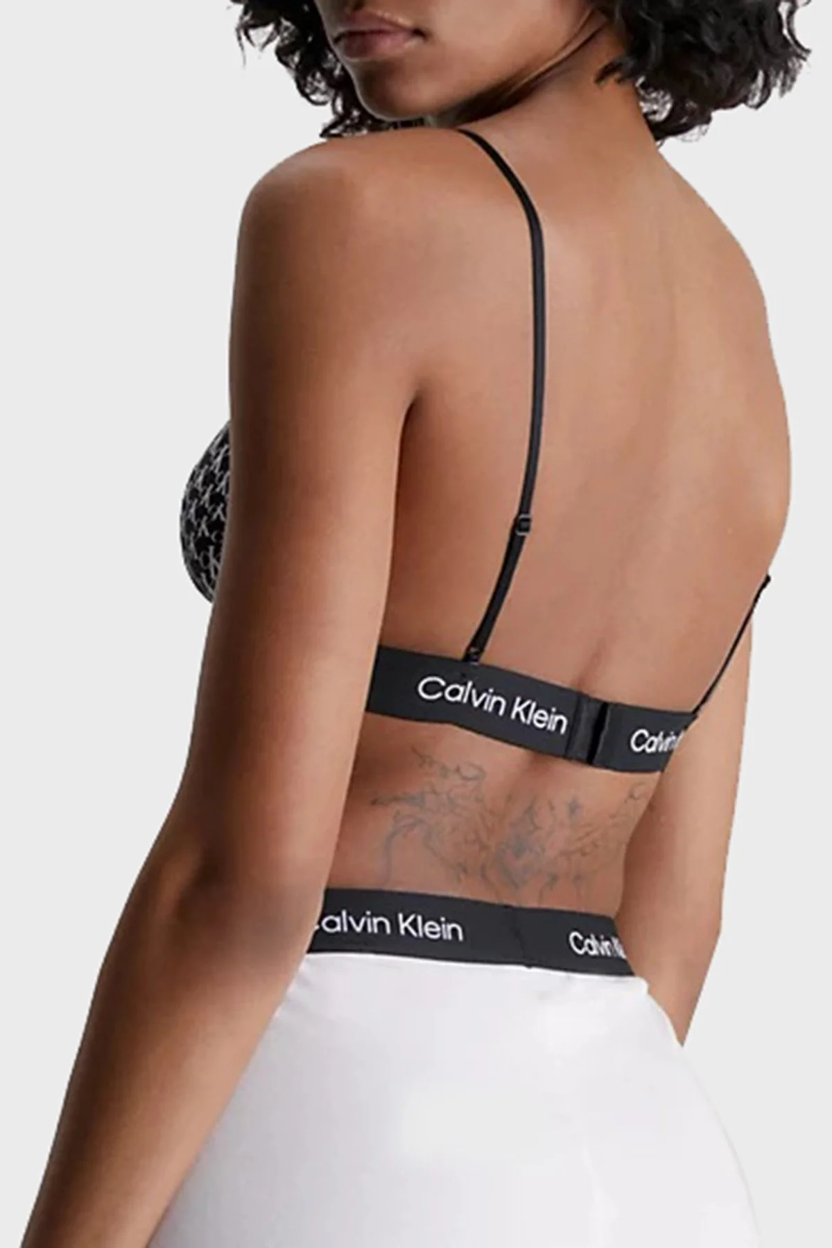 Calvin Klein Logolu Pamuklu Bralet 000QF7217EACR Bayan Sütyen 000QF7217E ACR SİYAH-BEYAZ - 2