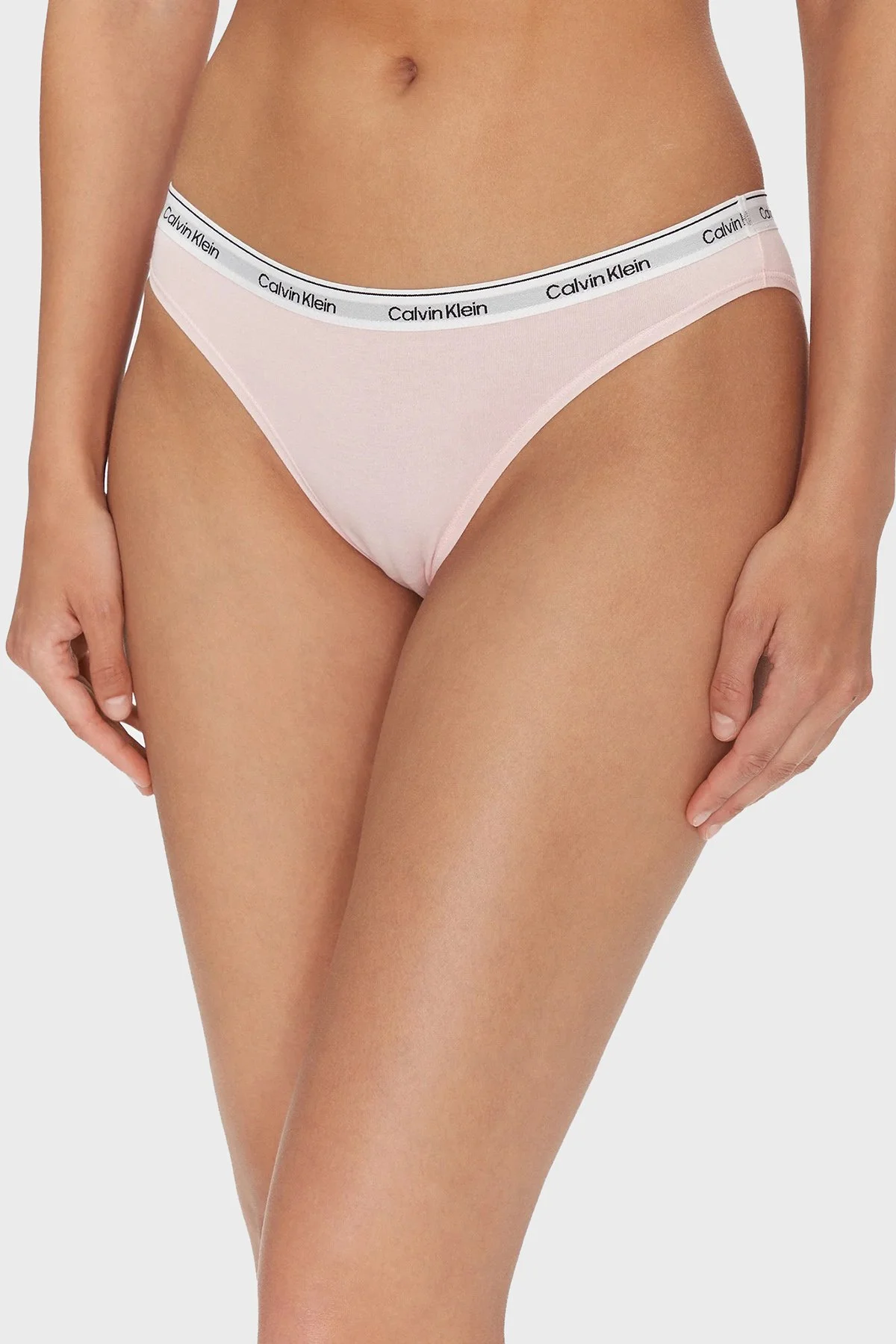 Calvin Klein Logolu Pamuklu Düşük Bel 3 Pack 000QD5207EWAB Kadın Külot 000QD5207E WAB Yeşil-Gri-Pembe - 5
