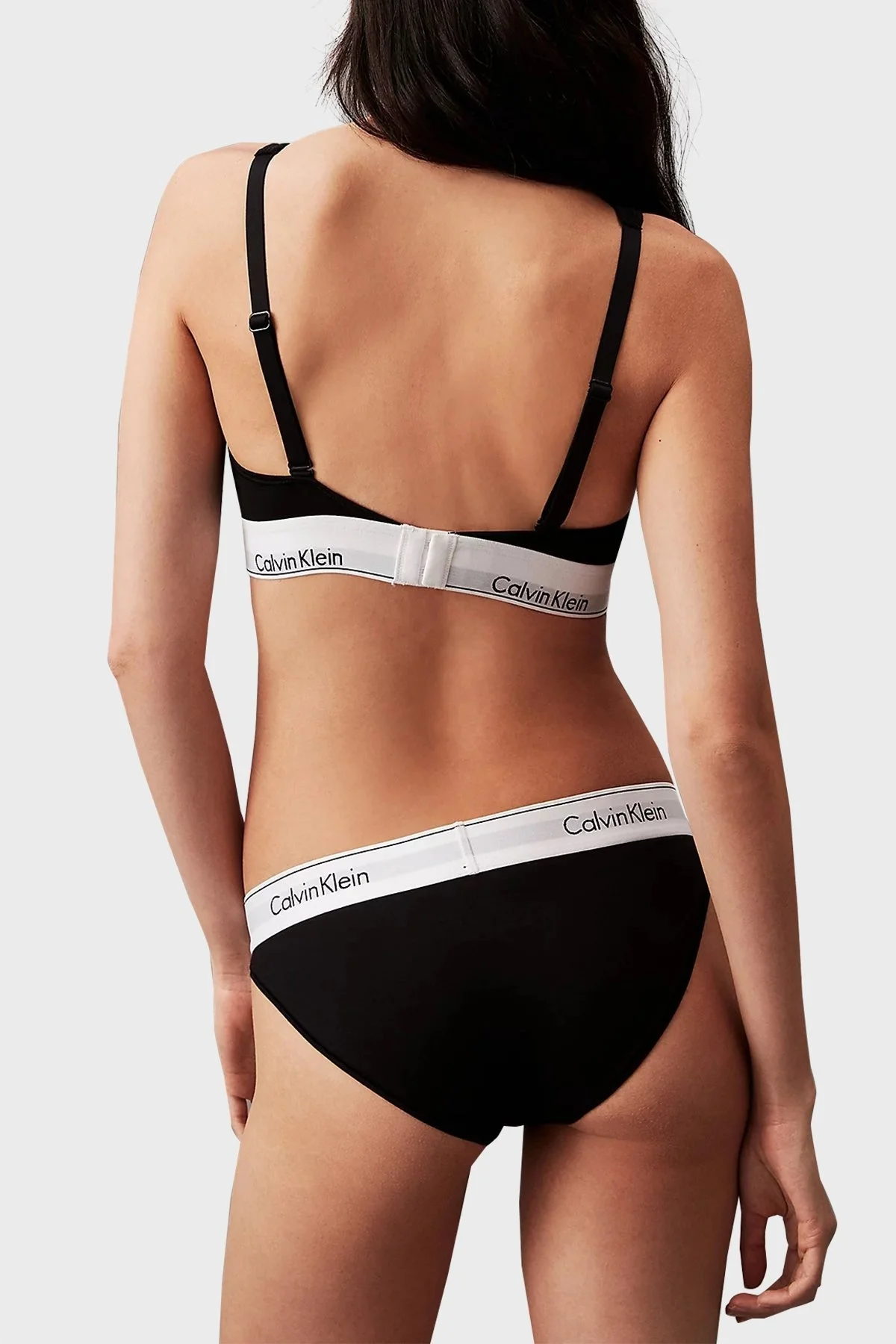 Calvin Klein Logolu Pamuklu Esnek 000QF7586EUB1 Bayan Sütyen 000QF7586E UB1 SİYAH - 3
