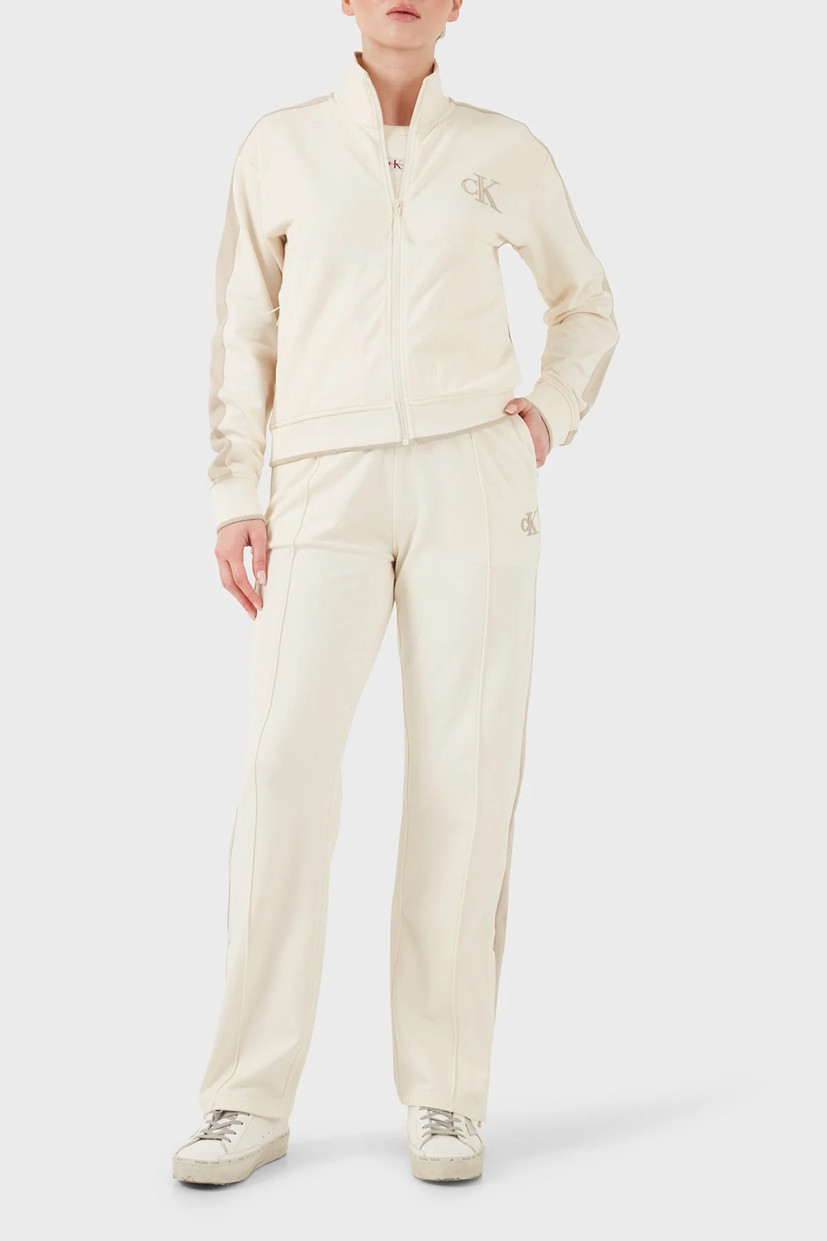 Calvin Klein Logolu Pamuklu Lastikli Bel Bol Paça Kadın Pantolon LV047E225G YAC BEJ - 2