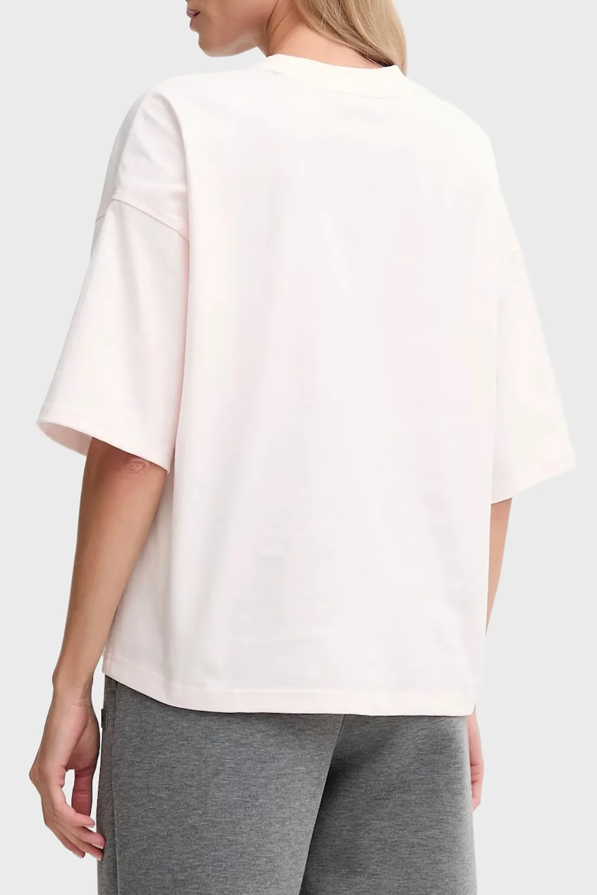 Calvin Klein Logolu Pamuklu Oversize Bisiklet Yaka LV047D204GWFI Bayan T Shirt LV047D204G WFI PUDRA - 3