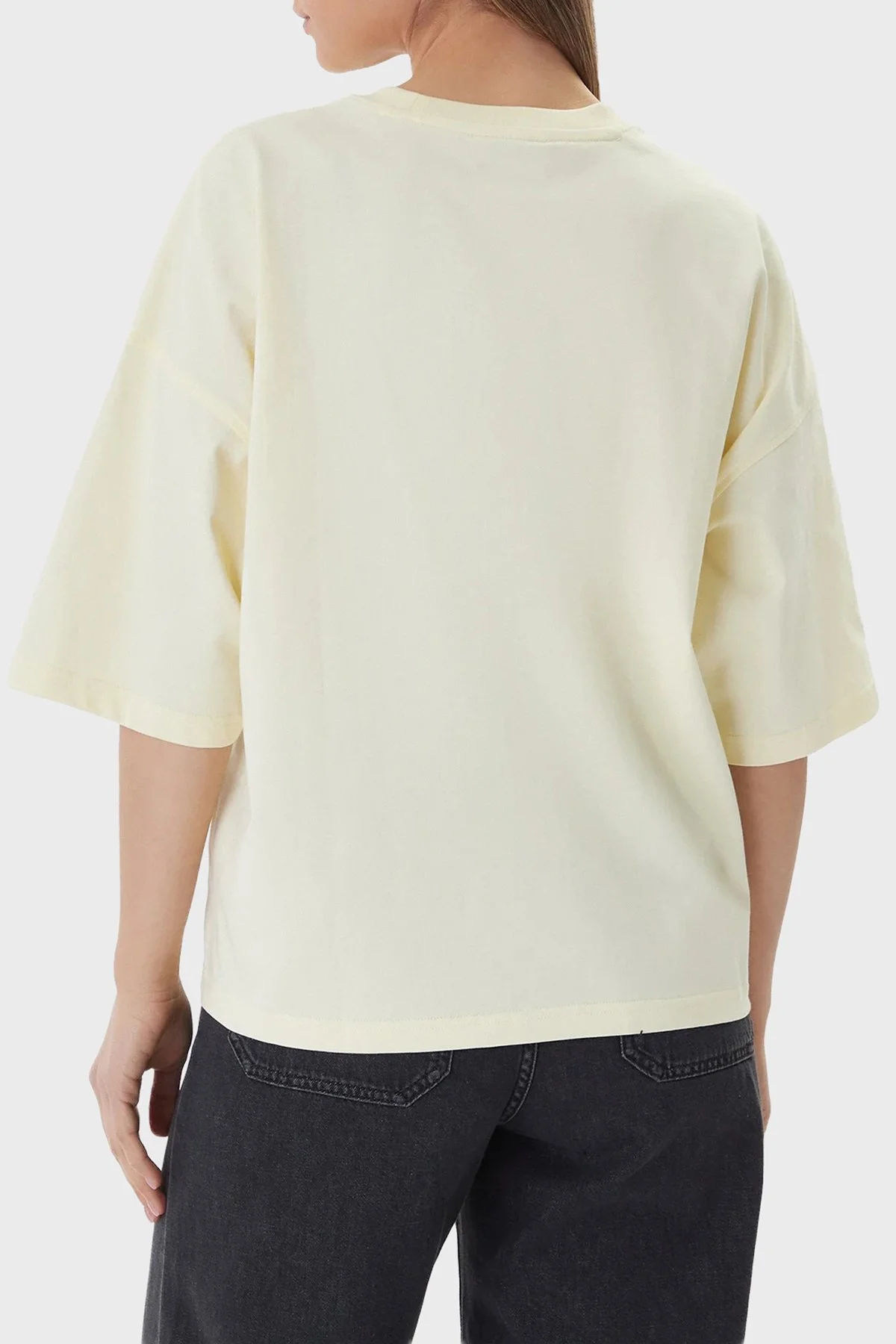 Calvin Klein Logolu Pamuklu Oversize Bisiklet Yaka LV047D204GZRK Kadın T Shirt LV047D204G ZRK KREM - 3