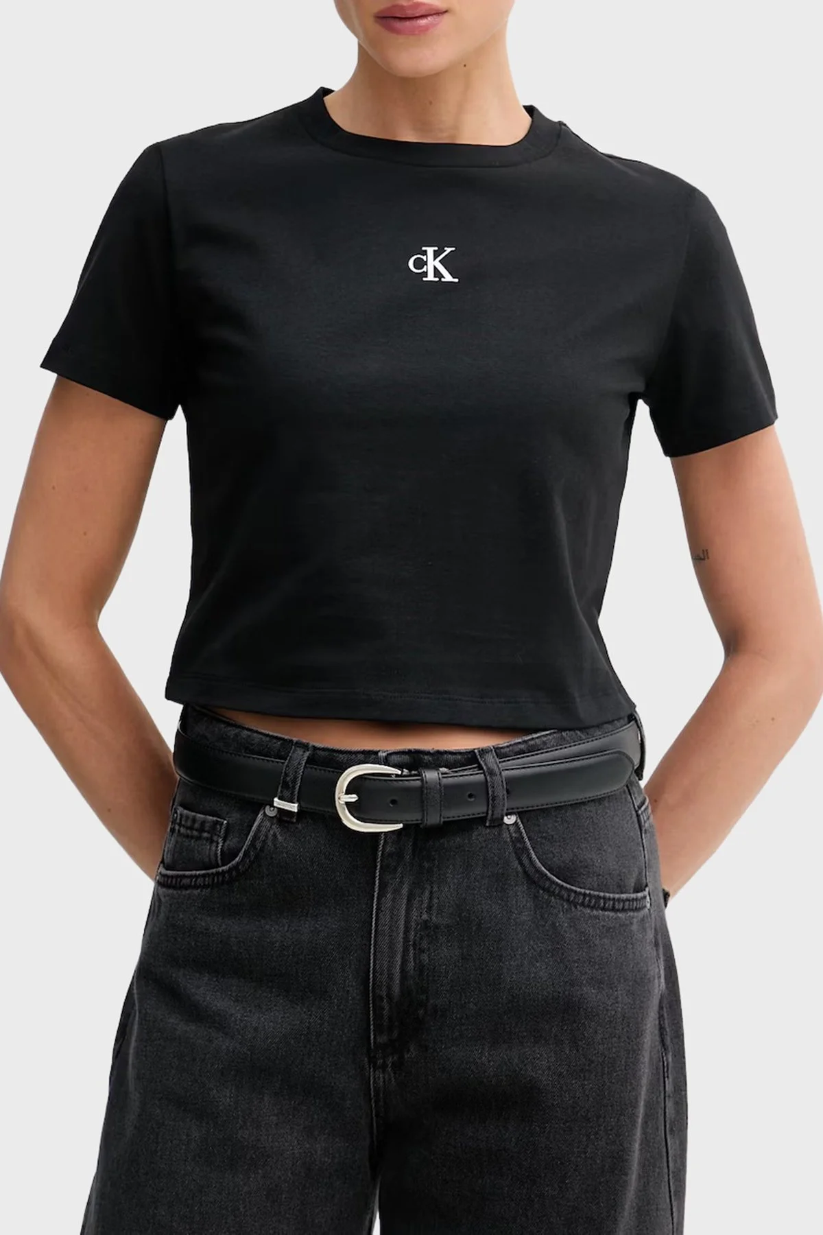 Calvin Klein Logolu Pamuklu Regular Fit Bisiklet Yaka LV047AB213UB1 Kadın T Shirt LV047AB213 UB1 SİYAH - 1