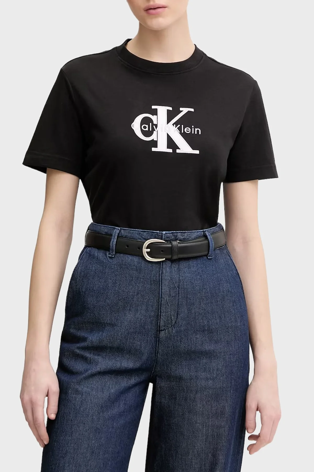 Calvin Klein Logolu Pamuklu Regular Fit Bisiklet Yaka LV047E819GUB1 Bayan T Shirt LV047E819G UB1 SİYAH - 1
