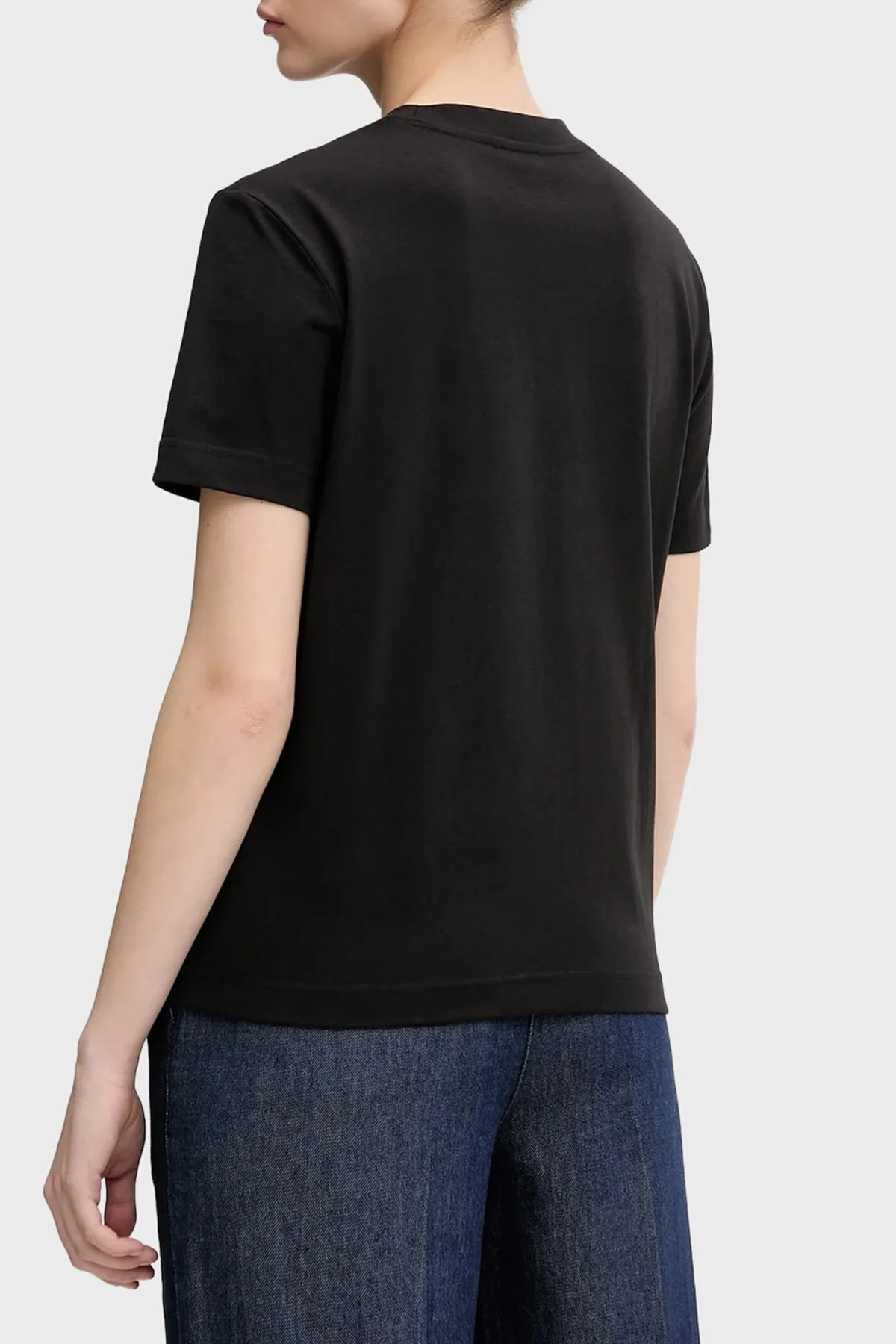 Calvin Klein Logolu Pamuklu Regular Fit Bisiklet Yaka LV047E819GUB1 Bayan T Shirt LV047E819G UB1 SİYAH - 3