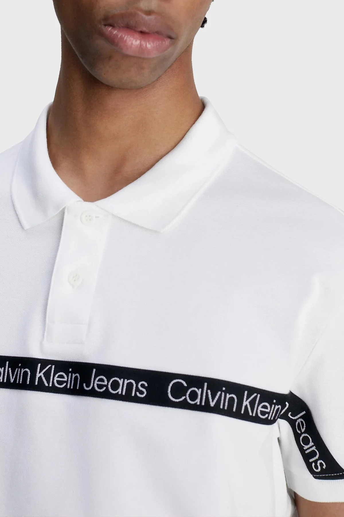 Calvin Klein Logolu Pamuklu Regular Fit J30J322856YAF Erkek Polo Yaka T Shirt J30J322856 YAF BEYAZ - 3
