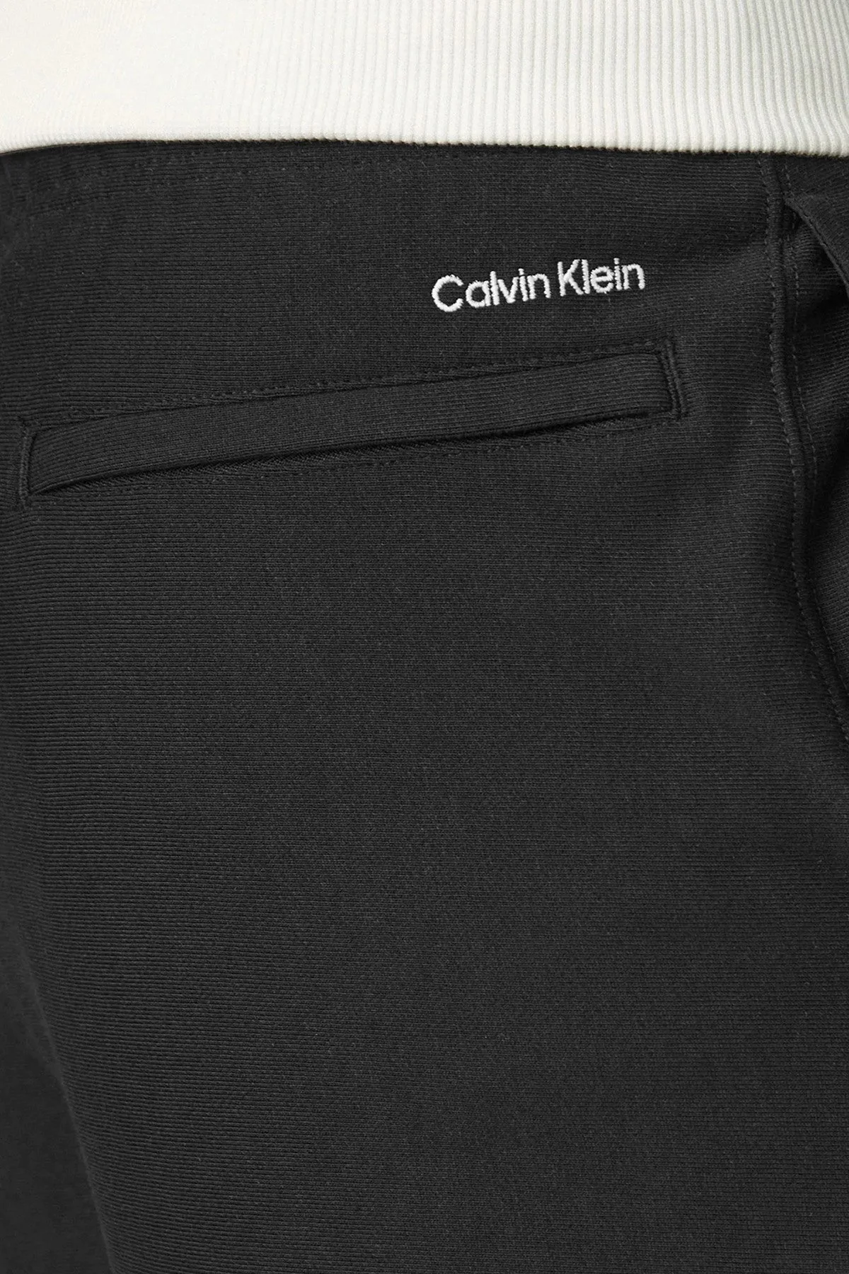 Calvin Klein Logolu Pamuklu Regular Fit Normal Bel LV04RF275GUB1 Erkek Şort LV04RF275G UB1 SİYAH - 5