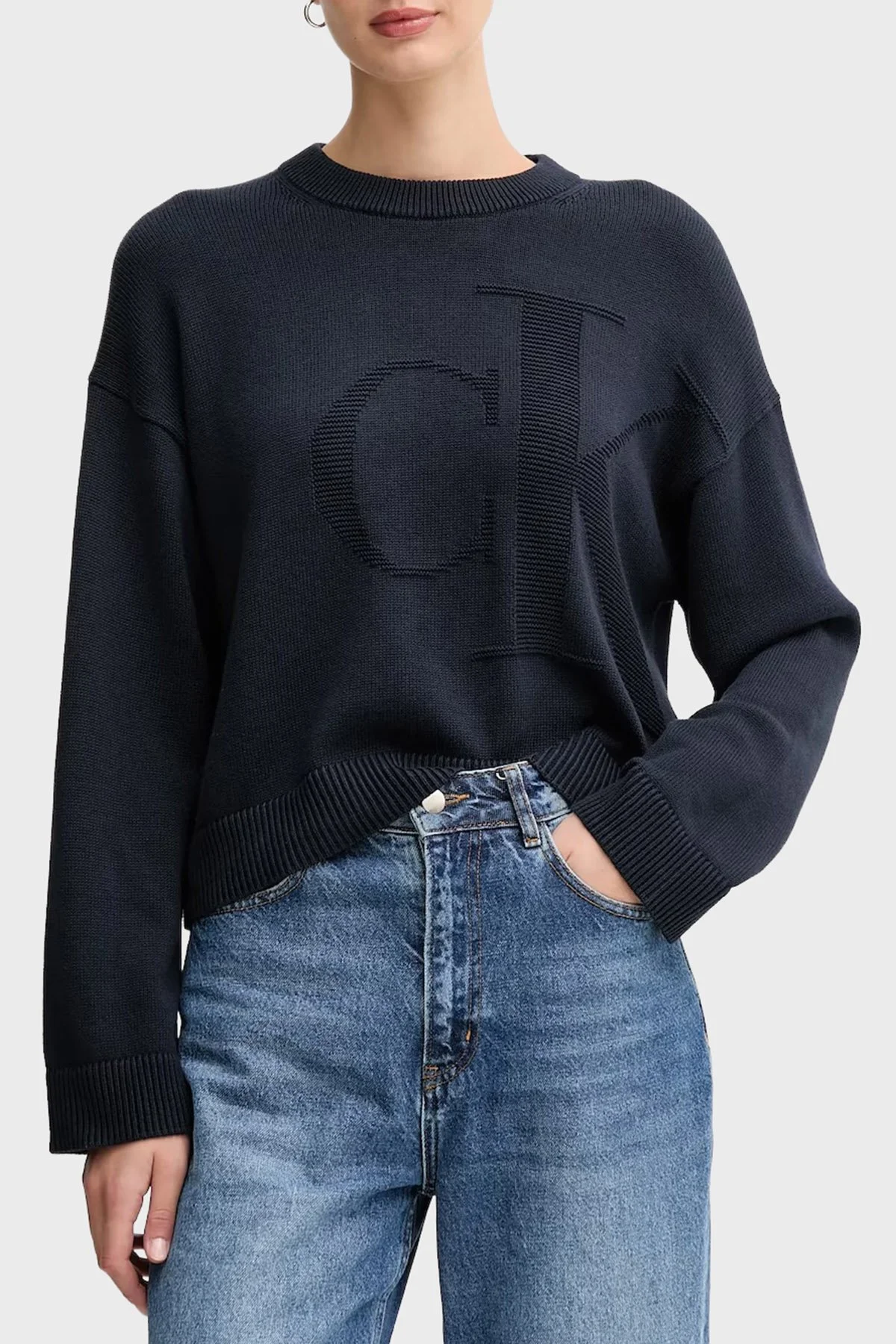 Calvin Klein Logolu Pamuklu Relaxed Fit Bisiklet Yaka Örme LV047D304GCEF Bayan Kazak LV047D304G CEF LACİVERT - 1