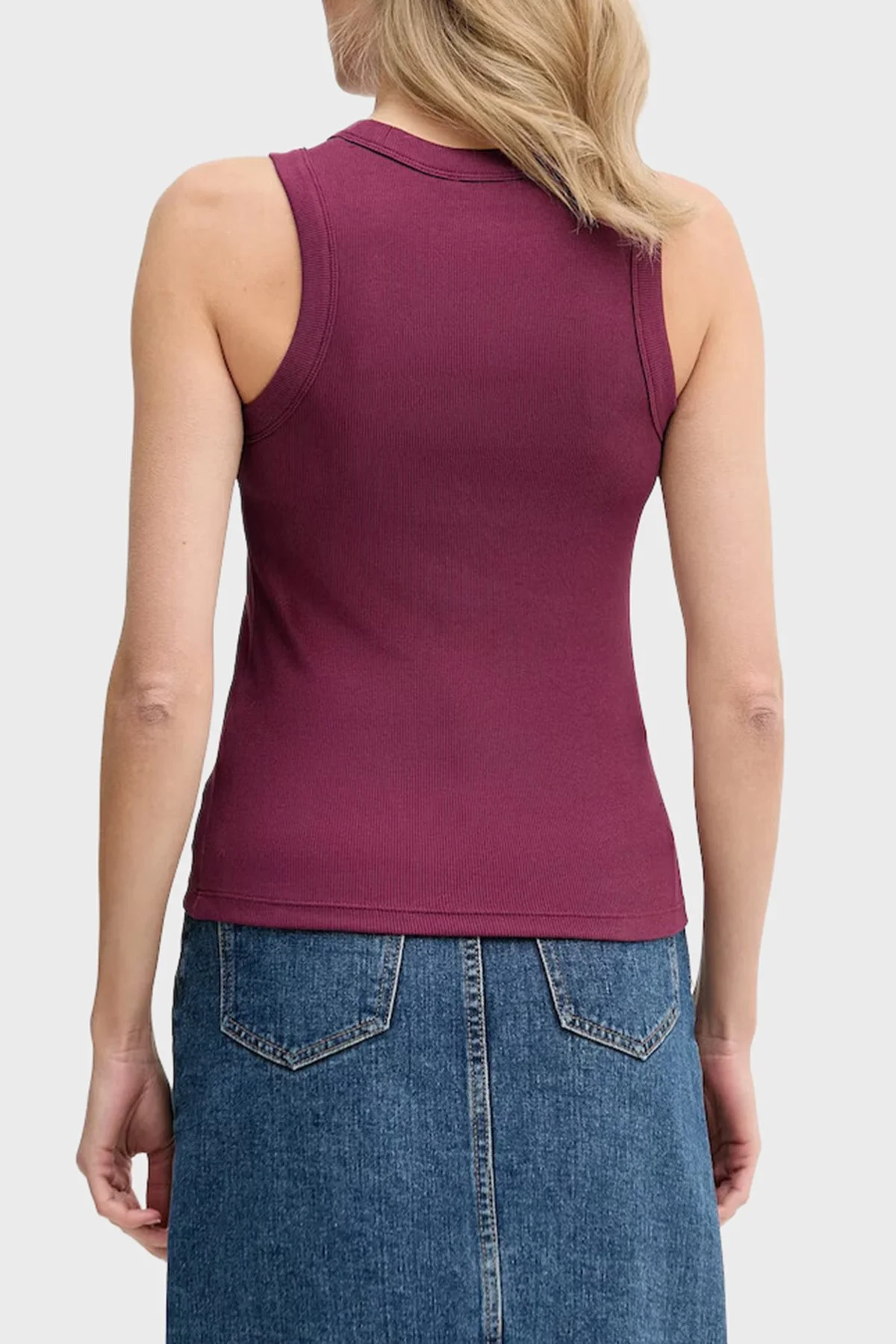 Calvin Klein Logolu Pamuklu Slim Fit Bisiklet Yaka LV047E200G2EV Bayan Top LV047E200G 2EV MOR - 3