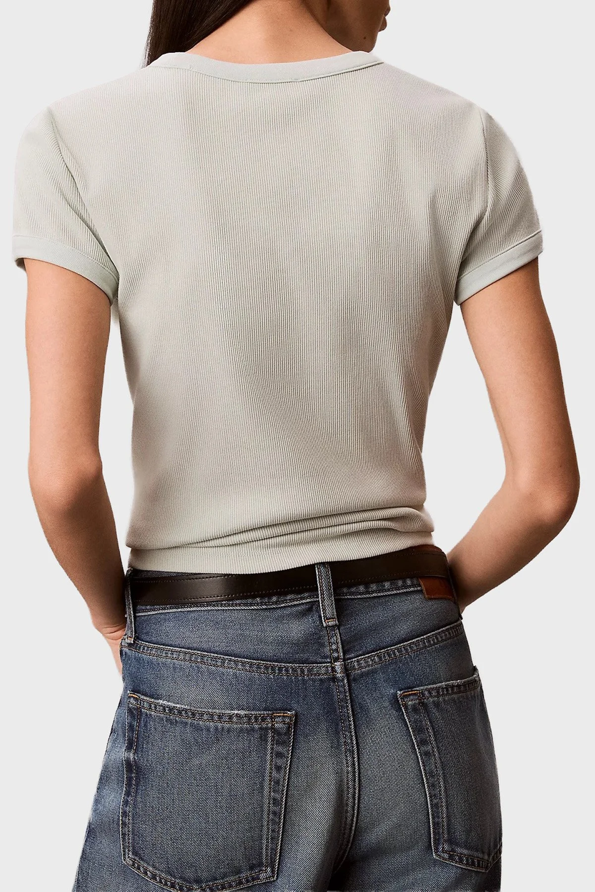 Calvin Klein Logolu Pamuklu Slim Fit Yuvarlak Yaka LV047F240G3Q0 Kadın T Shirt LV047F240G 3Q0 MİNT - 3