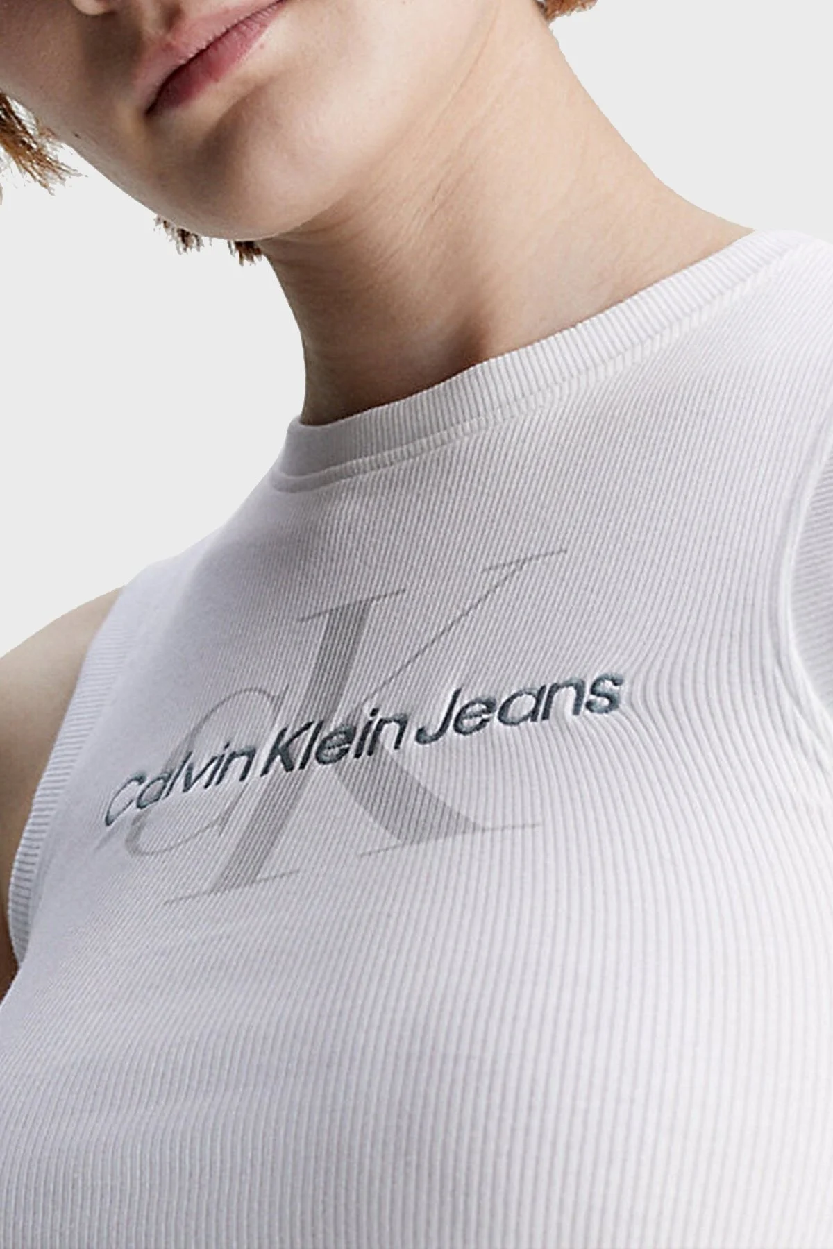 Calvin Klein Logolu Pamuklu Streç Jarse Crop Atlet J20J221521YAF Bayan T Shirt J20J221521 YAF BEYAZ - 4