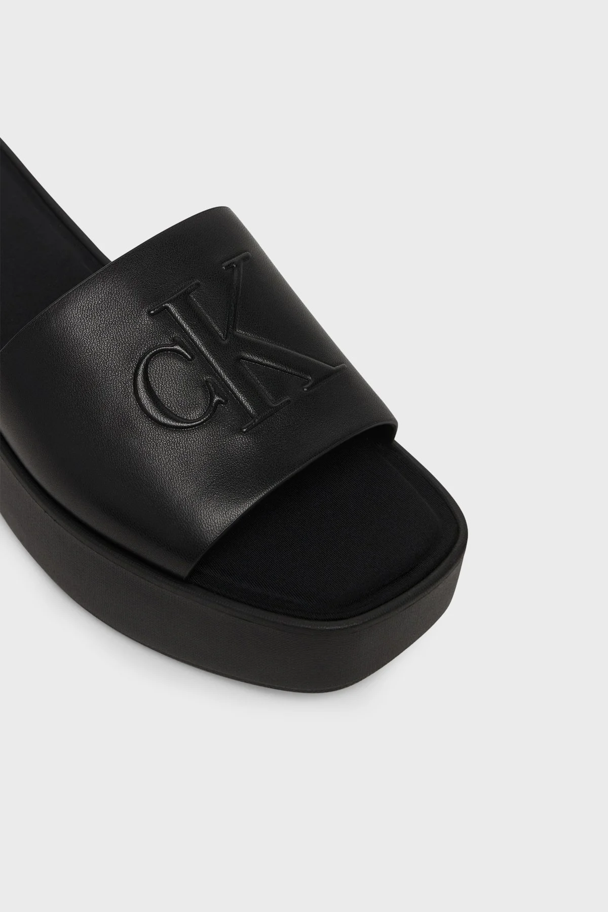 Calvin Klein Logolu Platform HW0HW030260GJ Kadın Terlik HW0HW03026 0GJ SİYAH - 4