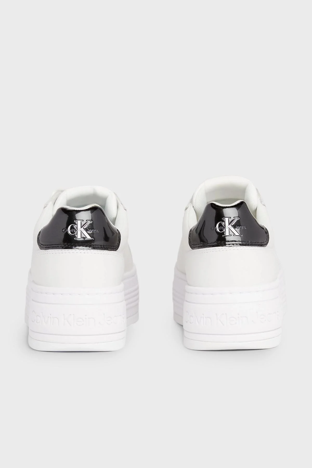 Calvin Klein Logolu Platform Topuk Deri Sneaker YW0YW0143101W Bayan Ayakkabı YW0YW01431 01W BEYAZ-SİYAH - 6