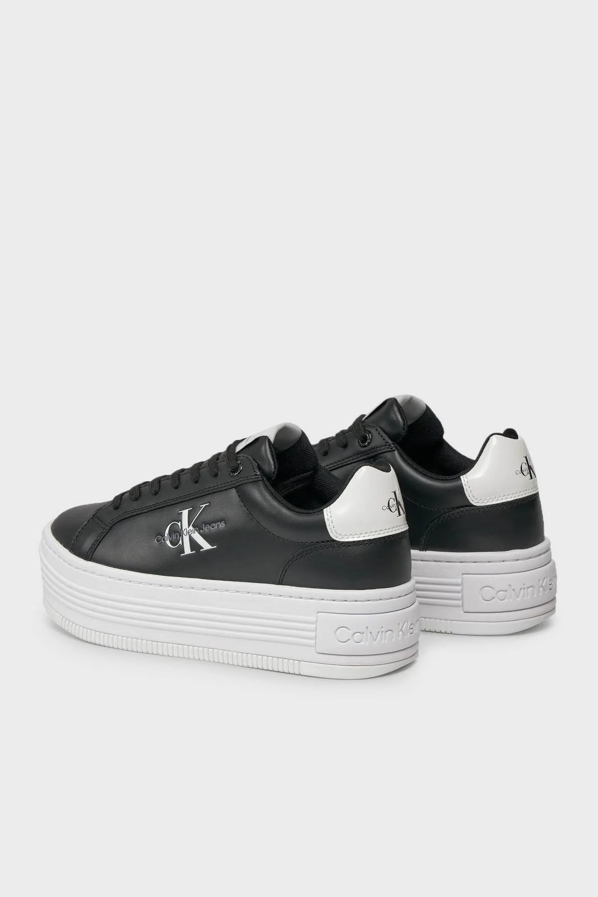 Calvin Klein Logolu Platform Topuk Deri Sneaker YW0YW014310GM Bayan Ayakkabı YW0YW01431 0GM SİYAH-BEYAZ - 3