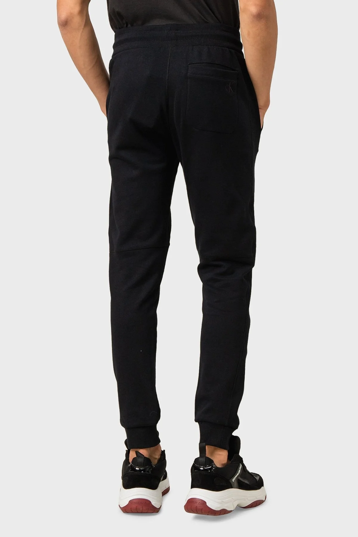 Calvin Klein Pamuklu Regular Fit Belden Bağlamalı Jogger J30J3140660GL Erkek Pantolon J30J314066 0GL SİYAH - 2