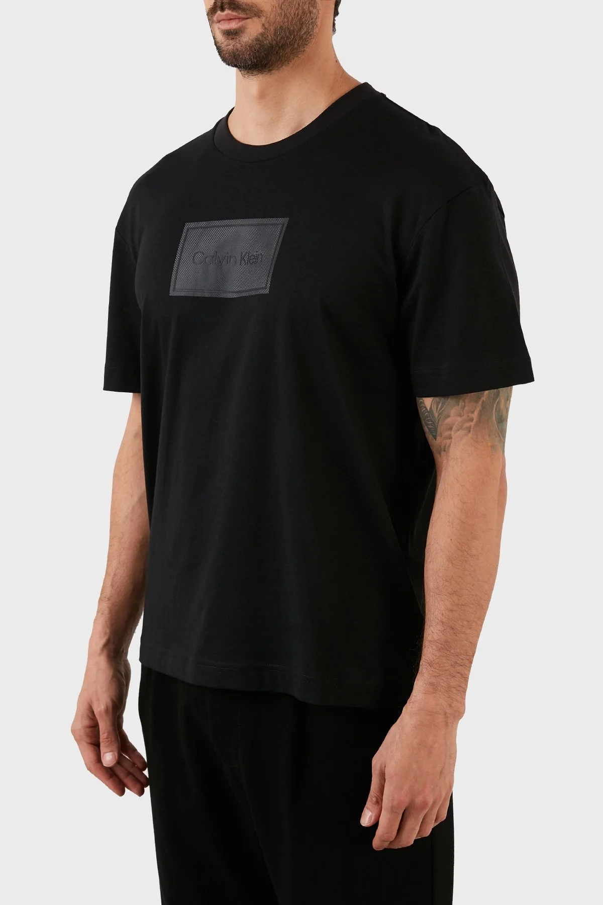 Calvin Klein % 100 Organik Pamuklu Logolu Regular Fit Bisiklet Yaka Erkek T Shirt K10K110115 BEH SİYAH - 2