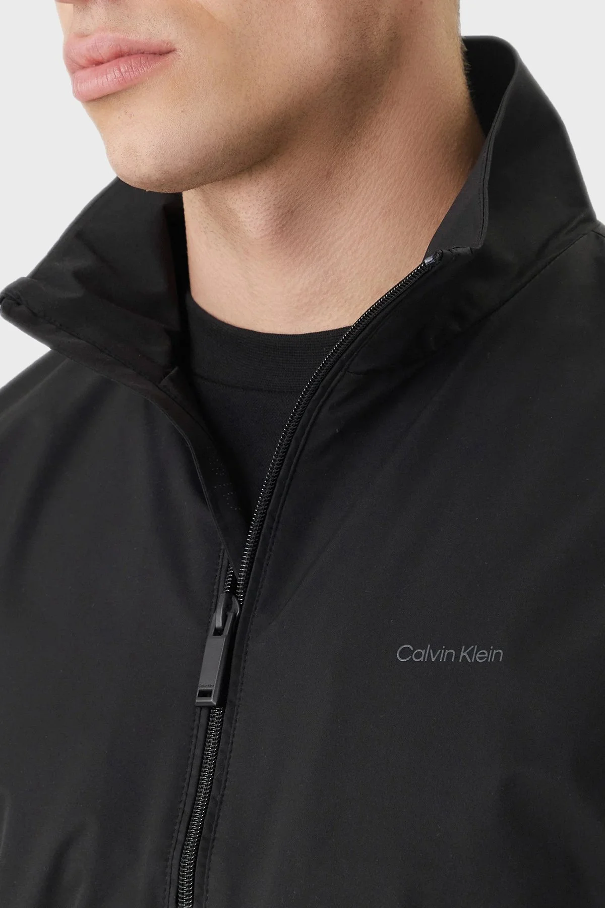 Calvin Klein Logolu Regular Fit Dik Yaka LV04LF515GUB1 Erkek Mont LV04LF515G UB1 SİYAH - 4