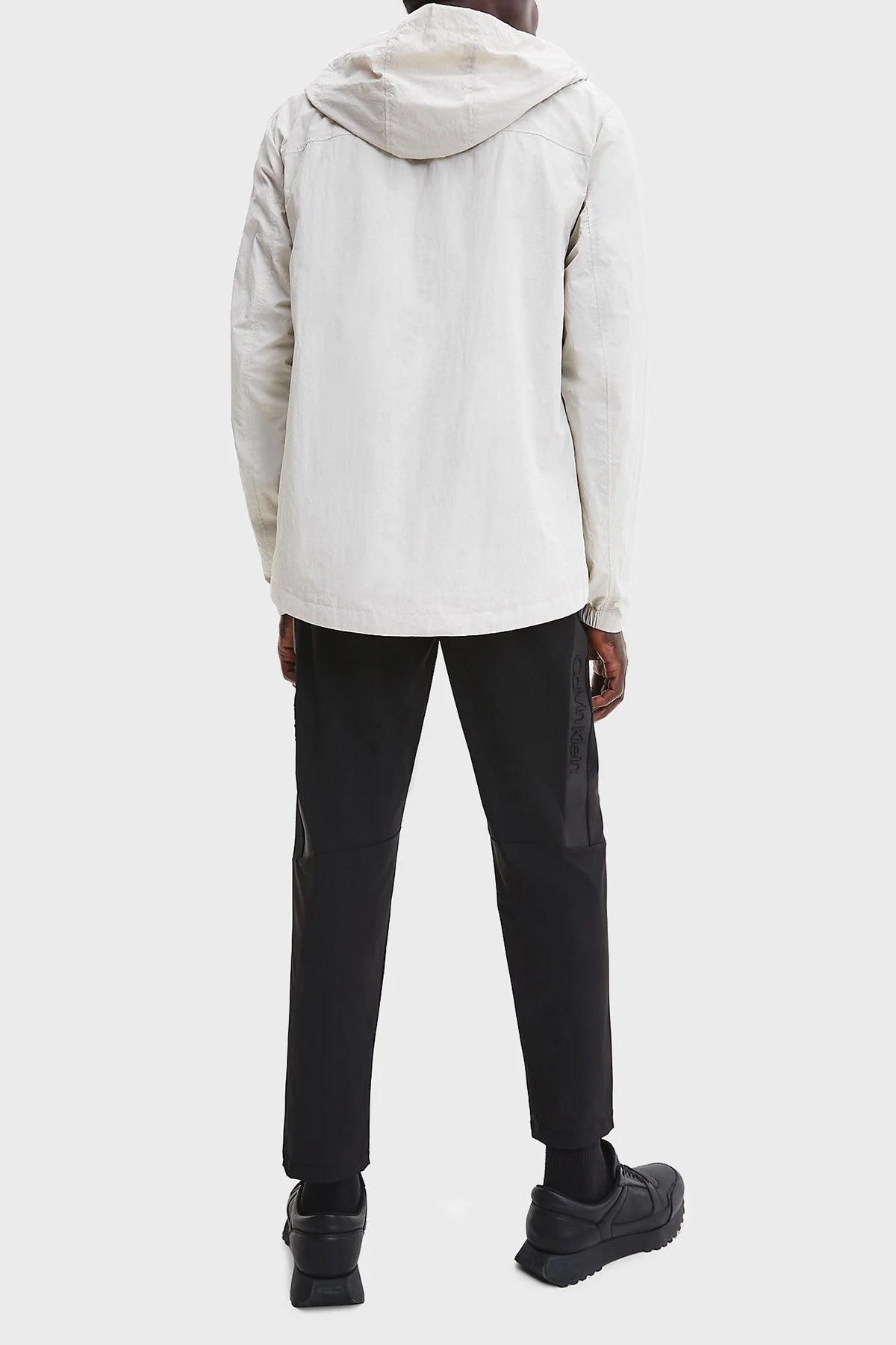 Calvin Klein Logolu Regular Fit Fermuarlı Cepli Erkek Mont K10K108627 ACE BEJ - 3