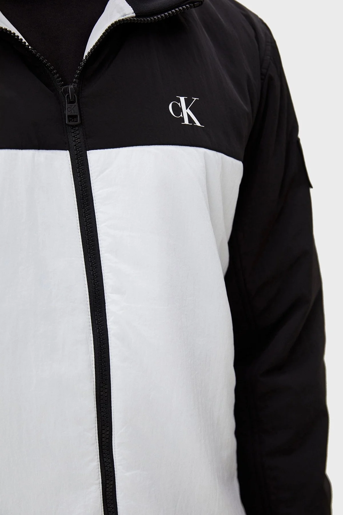 Calvin Klein Logolu Regular Fit J30J325592YAF Erkek Ceket J30J325592 YAF BEYAZ-SİYAH - 5