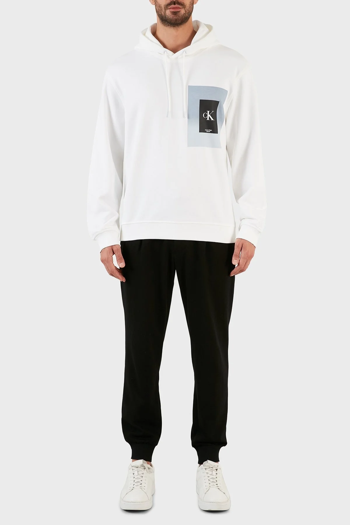 Calvin Klein Logolu Regular Fit Kapüşonlu Pamuklu Erkek Sweat J30J322141 YAF BEYAZ - 5