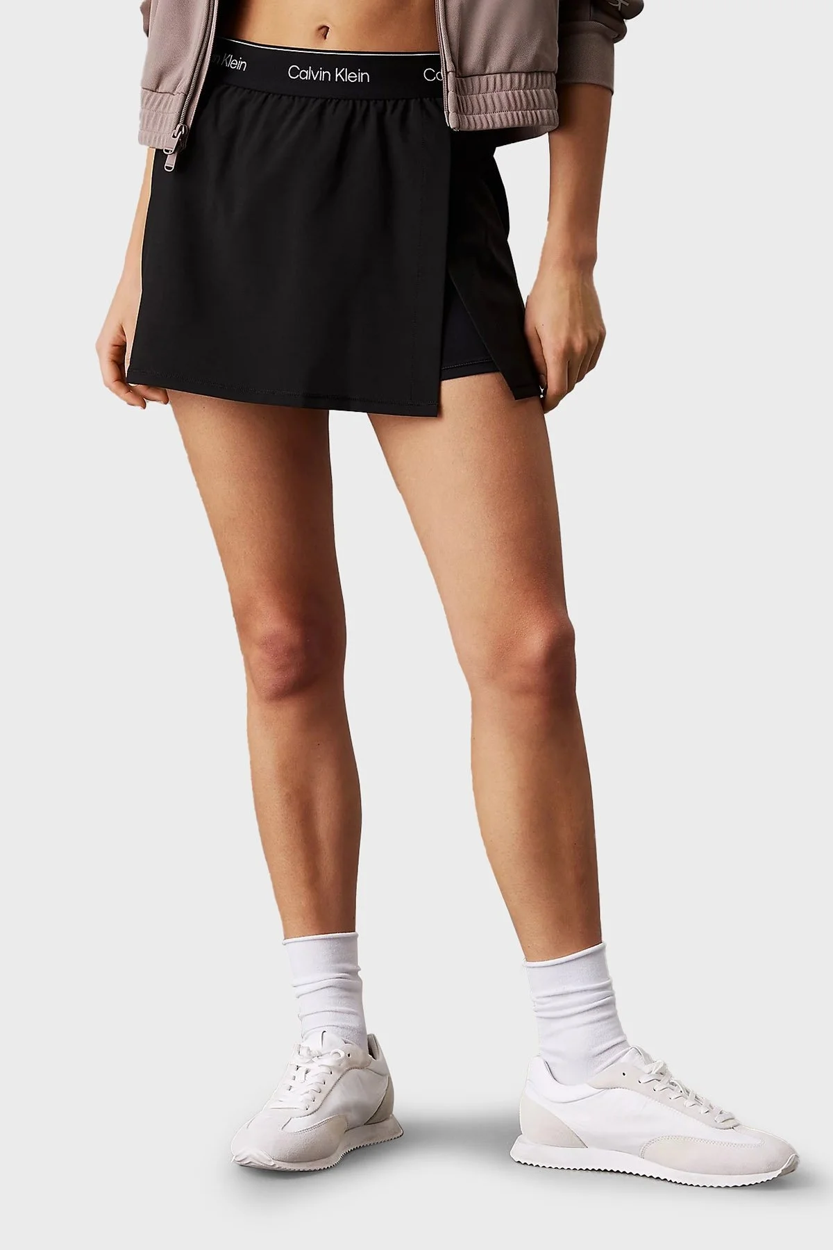 Calvin Klein Logolu Regular Fit Yüksek Bel Spor 00GWS4T901UB1 Bayan Şort Etek 00GWS4T901 UB1 SİYAH - 7