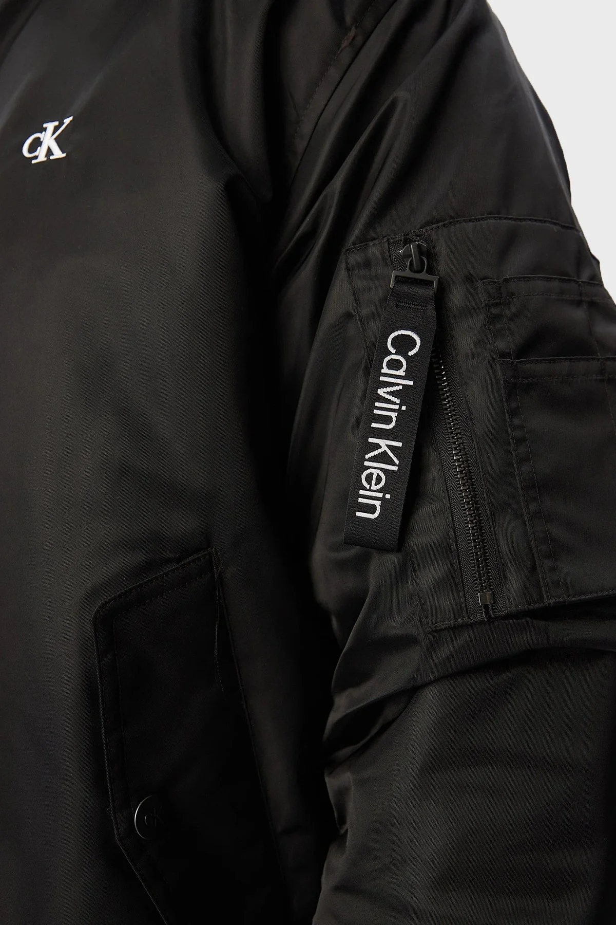 Calvin Klein Logolu Relaxed Fit Kolej Yaka Su İtici LV04RG505GUB1 Erkek Mont LV04RG505G UB1 SİYAH - 5