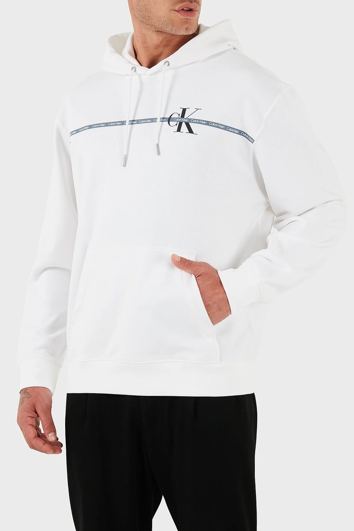 Calvin Klein Logolu Şerit Detaylı Regular Fit Kapüşonlu LV04RC289GYAF Erkek Sweat LV04RC289G YAF BEYAZ - 5